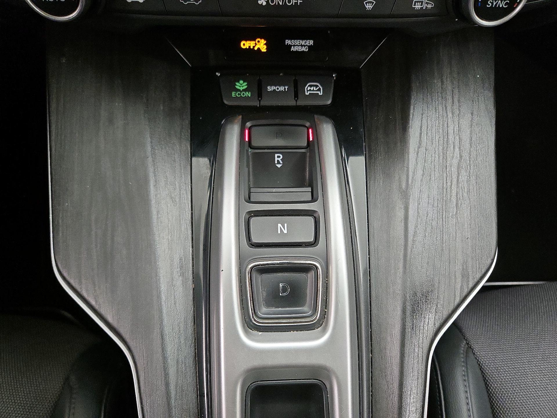 Thumbnail: 2018 Honda Clarity - 17