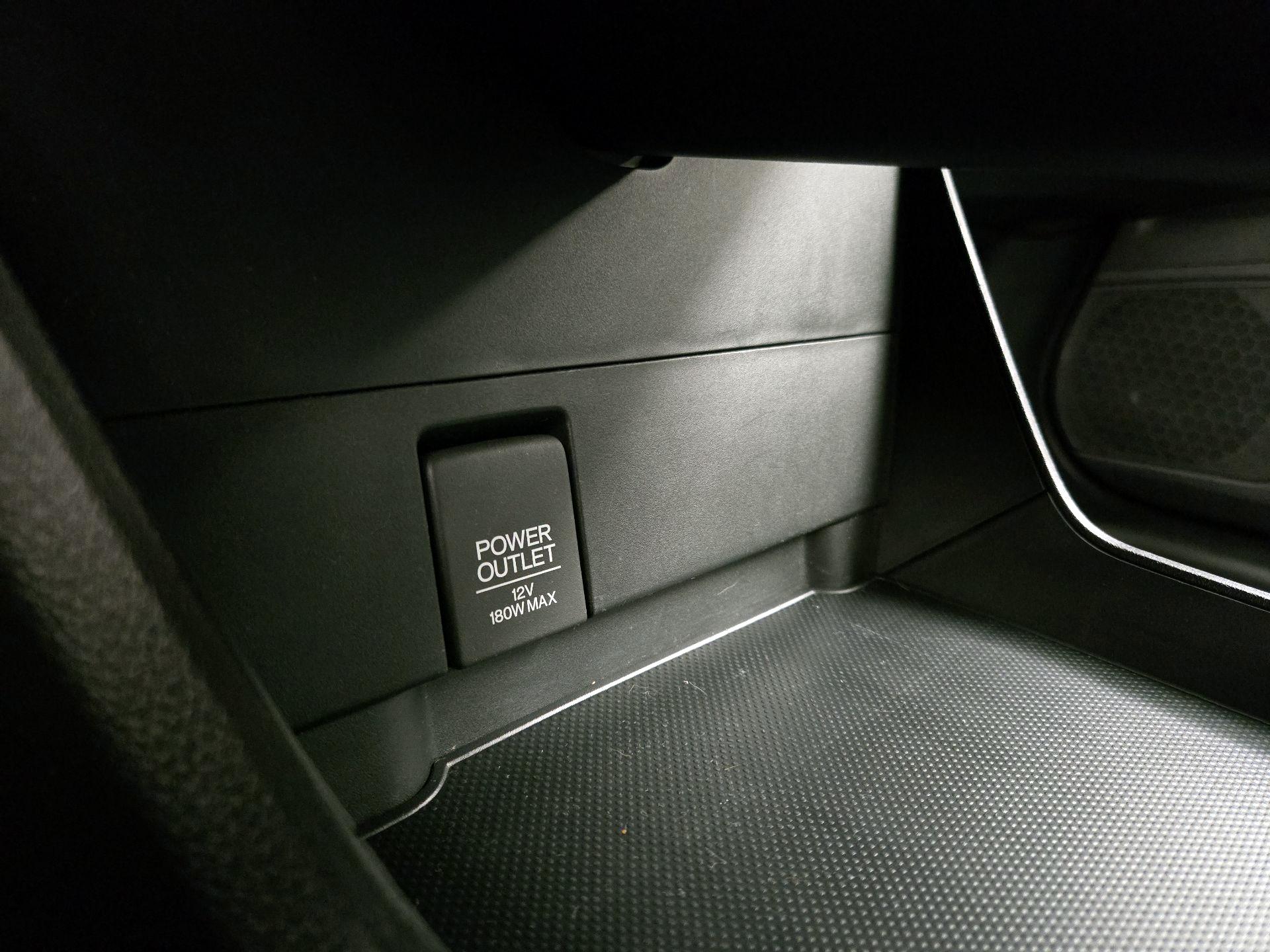 Thumbnail: 2018 Honda Clarity - 18