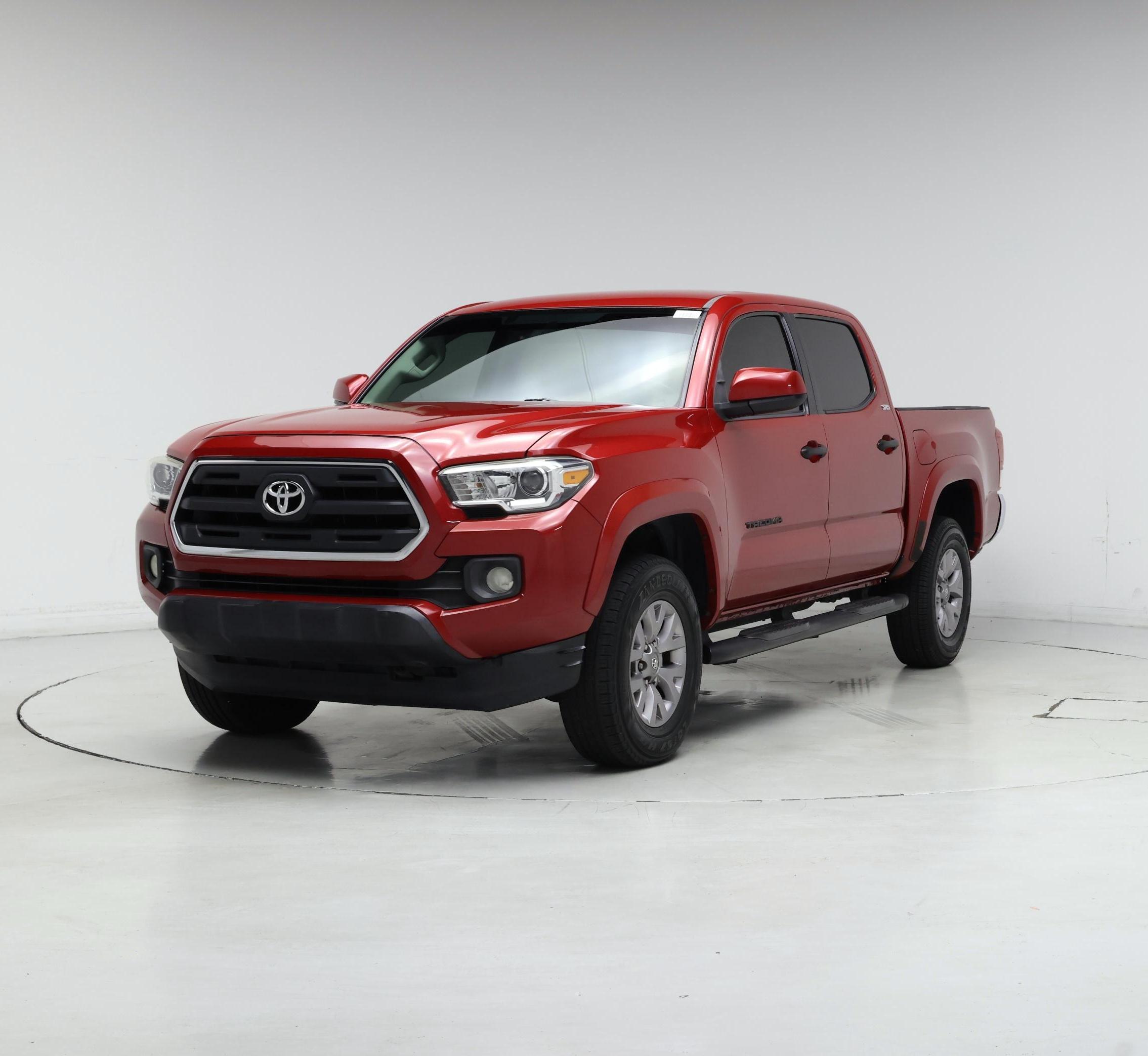 Thumbnail: 2016 Toyota Tacoma - 4