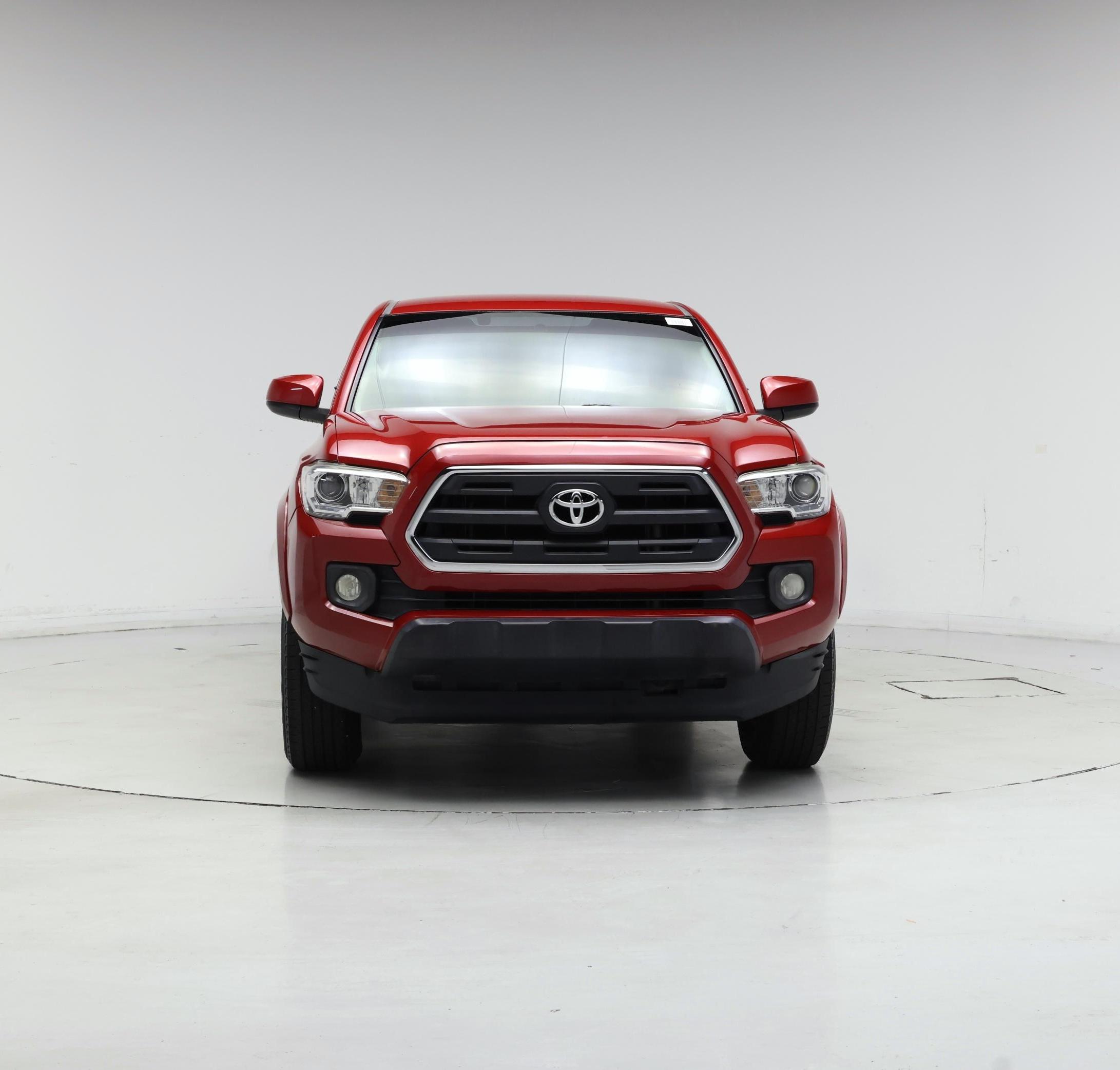 Thumbnail: 2016 Toyota Tacoma - 5