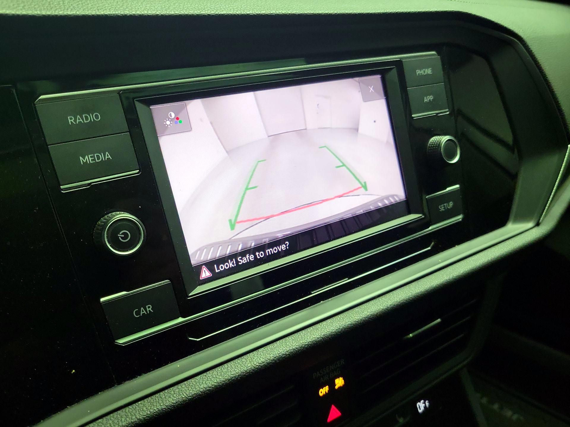 Thumbnail: 2019 Volkswagen Jetta - 14