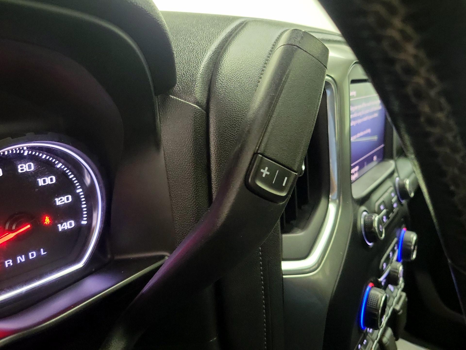 Thumbnail: 2020 Chevrolet Silverado 1500 - 17