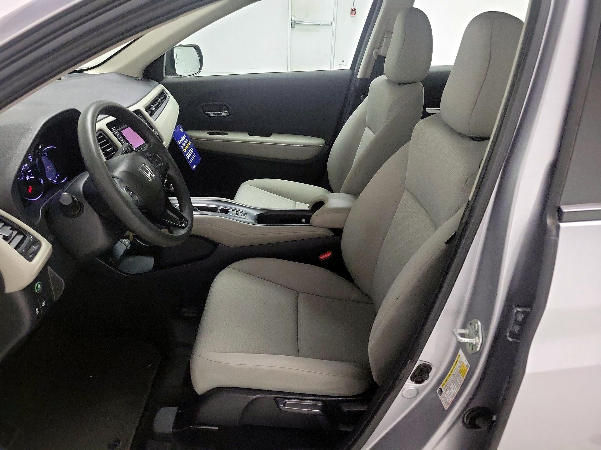 Thumbnail: 2022 Honda HR-V - 11