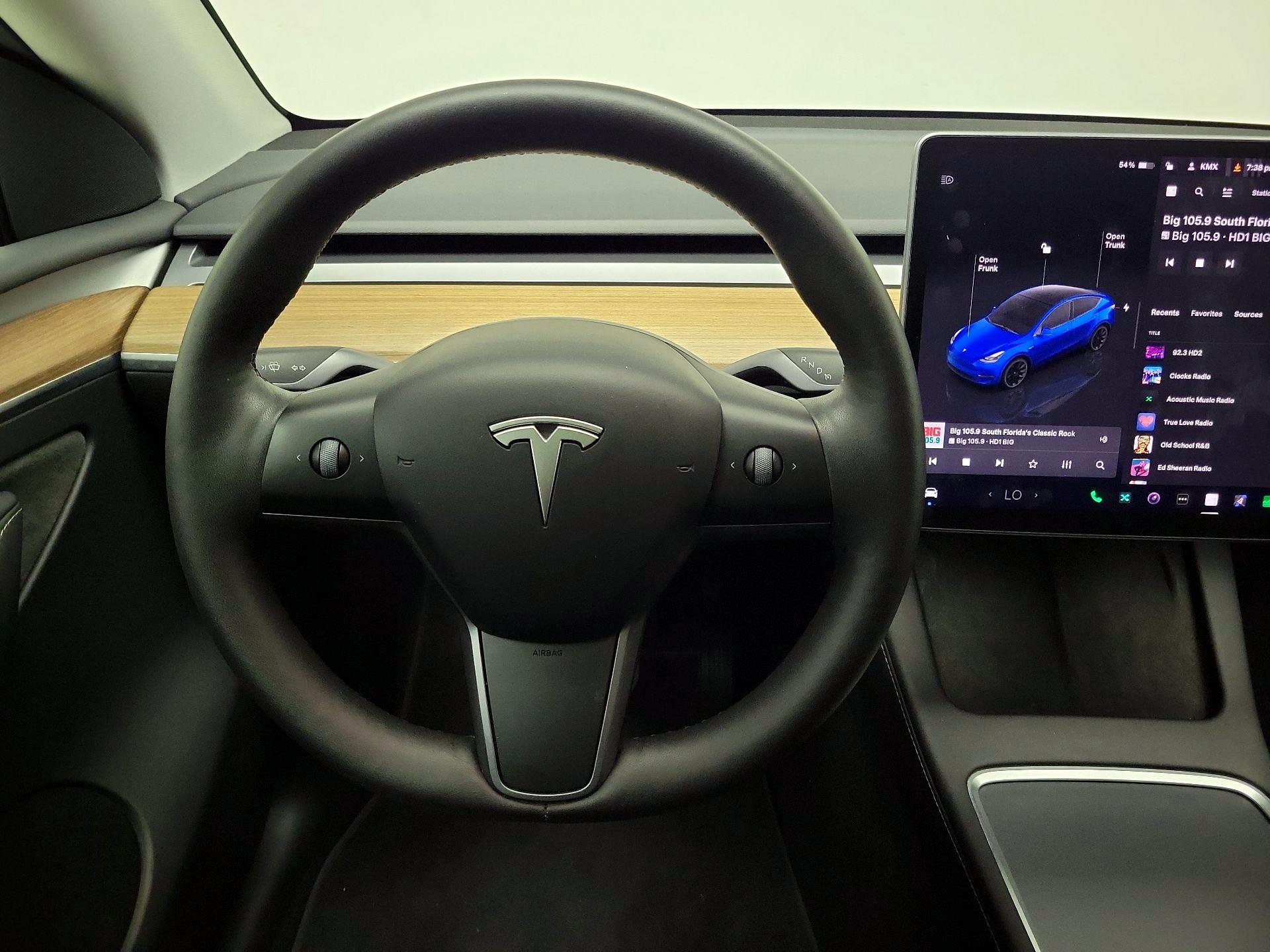 Thumbnail: 2023 Tesla Model Y - 10