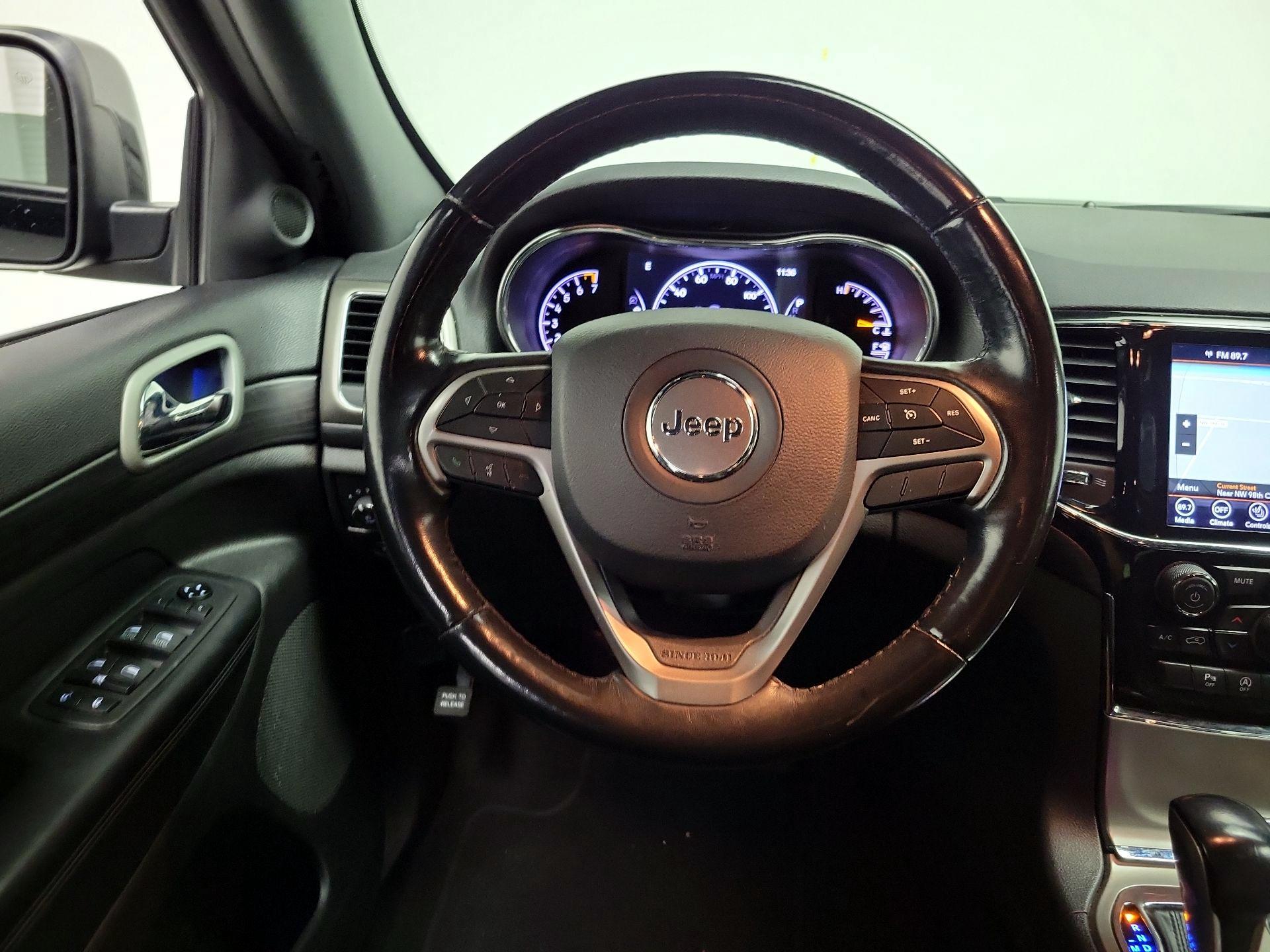 Thumbnail: 2021 Jeep Grand Cherokee - 10