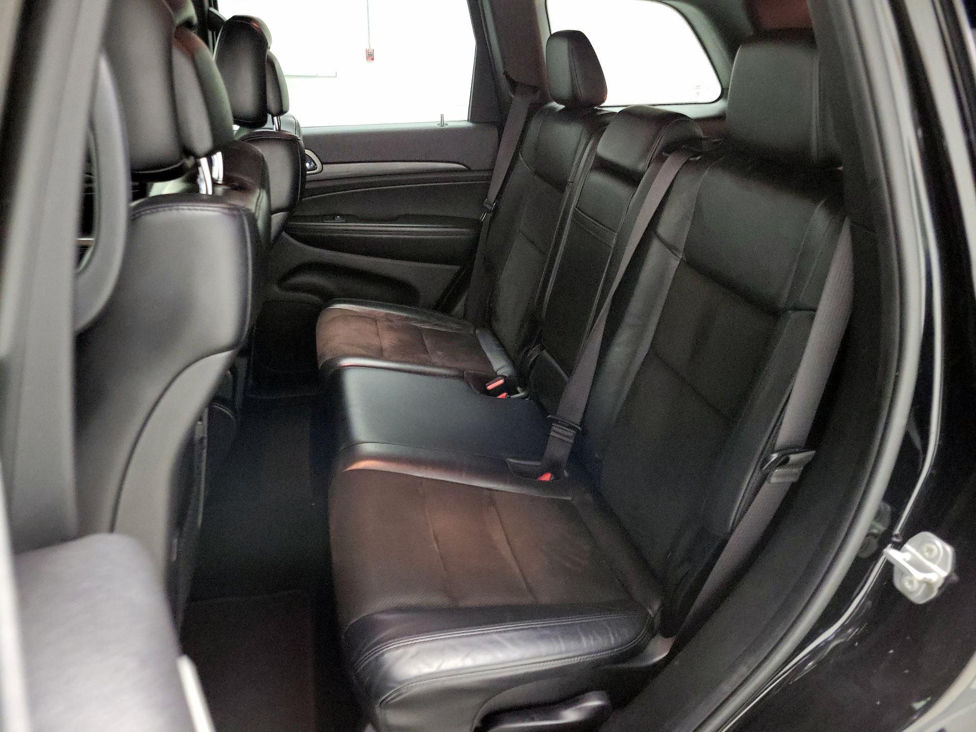 Thumbnail: 2021 Jeep Grand Cherokee - 20