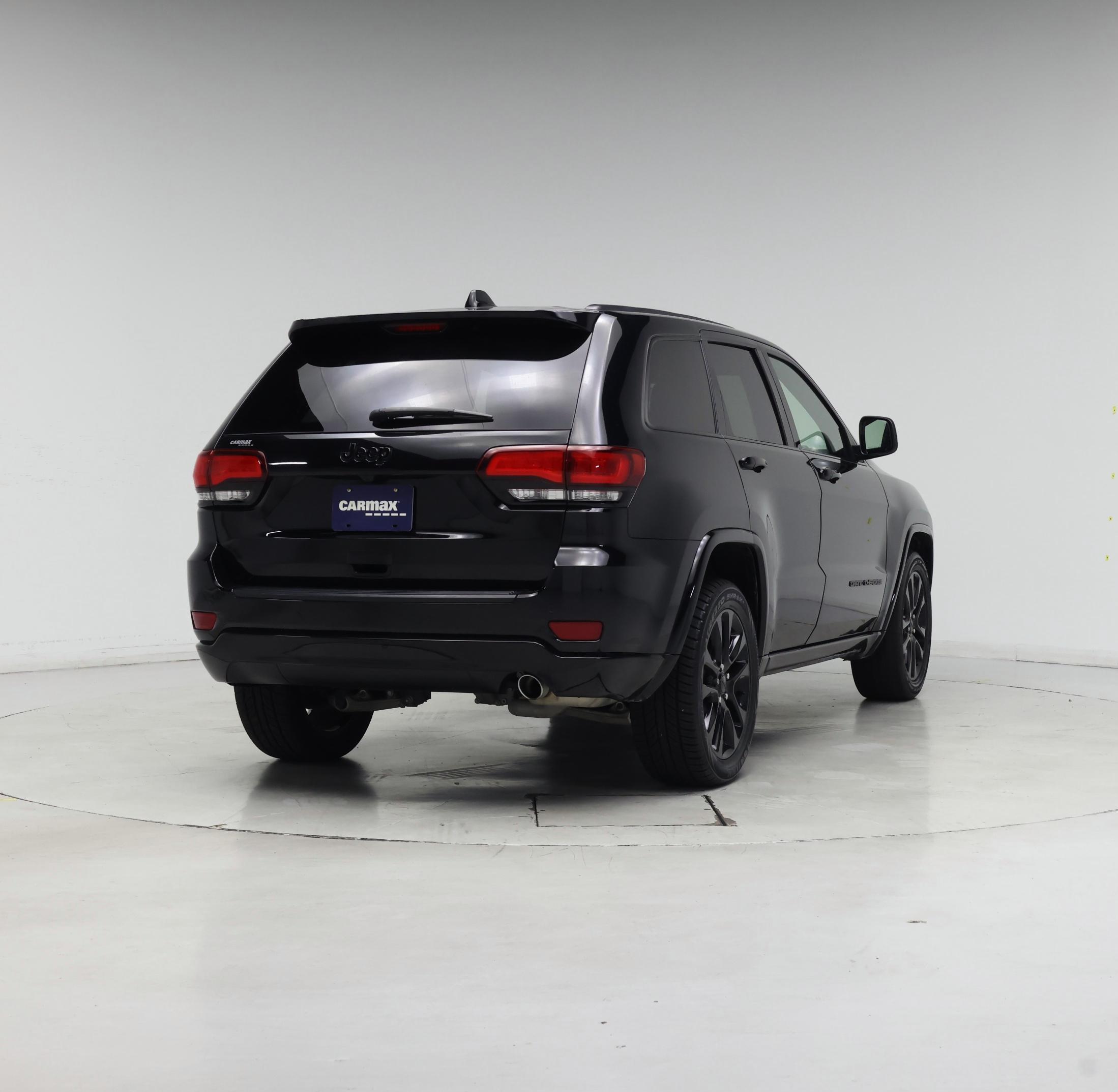 Thumbnail: 2021 Jeep Grand Cherokee - 8