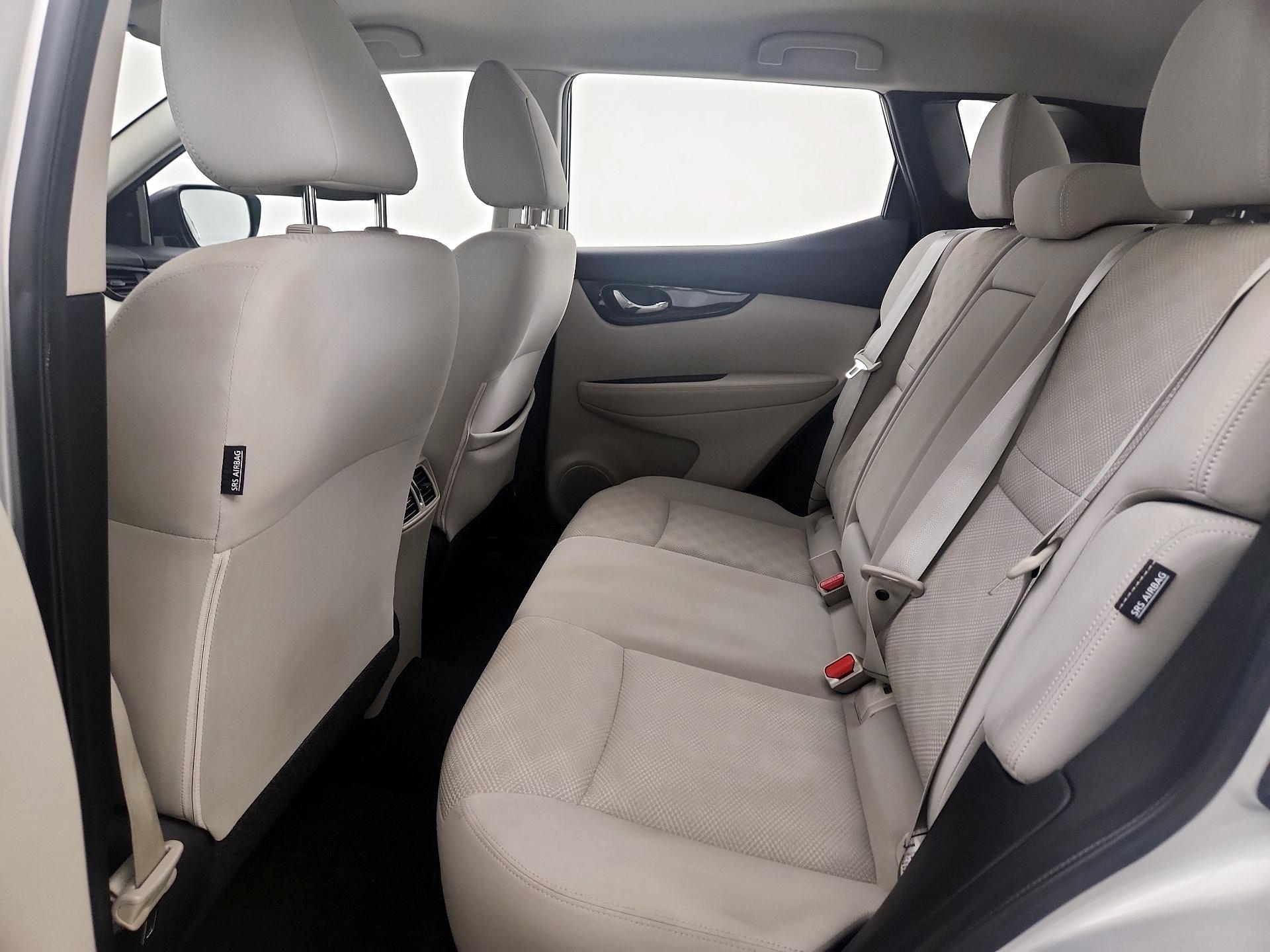 Thumbnail: 2020 Nissan Rogue Sport - 19