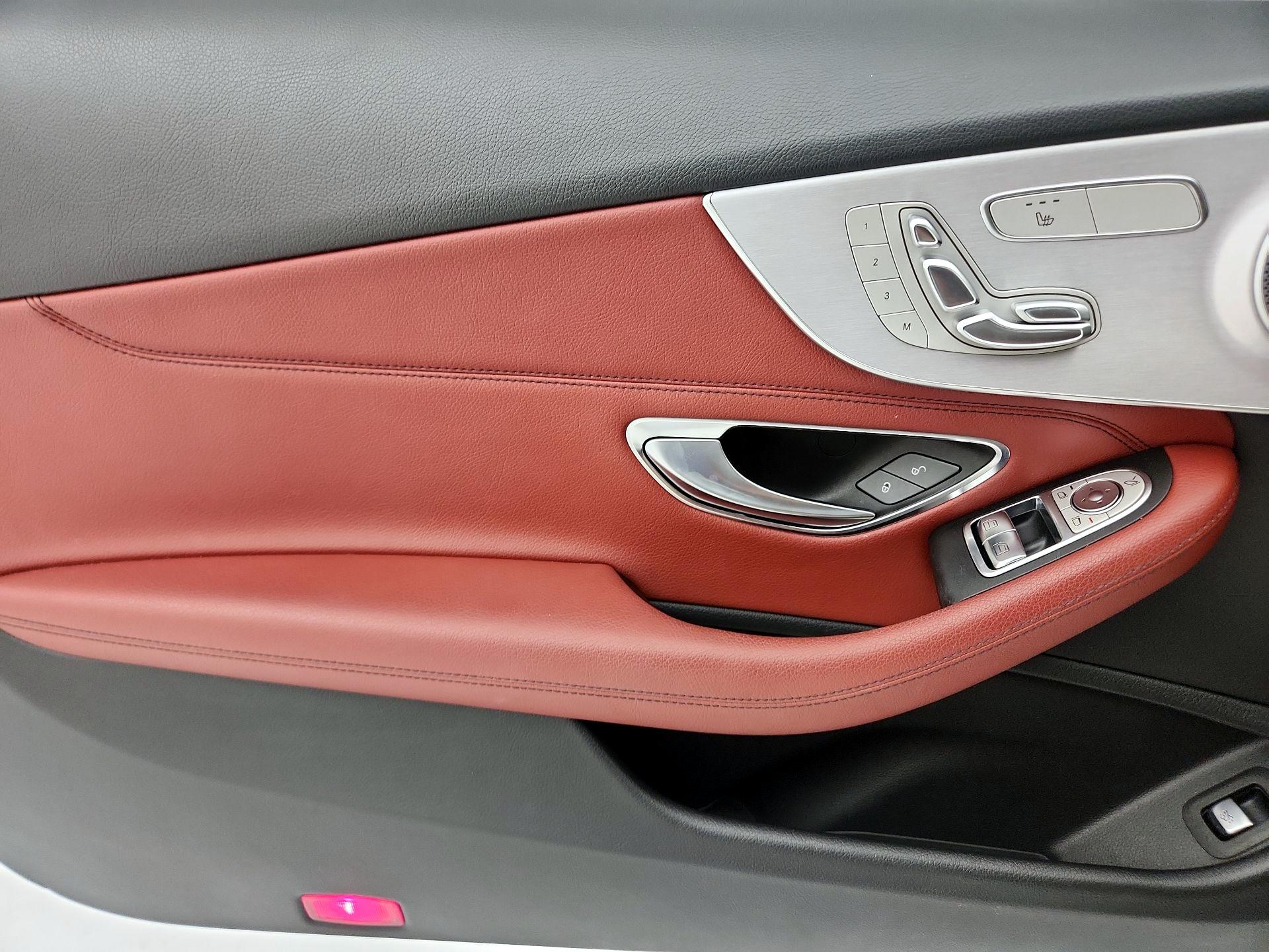 Thumbnail: 2020 Mercedes-Benz C-Class - 12