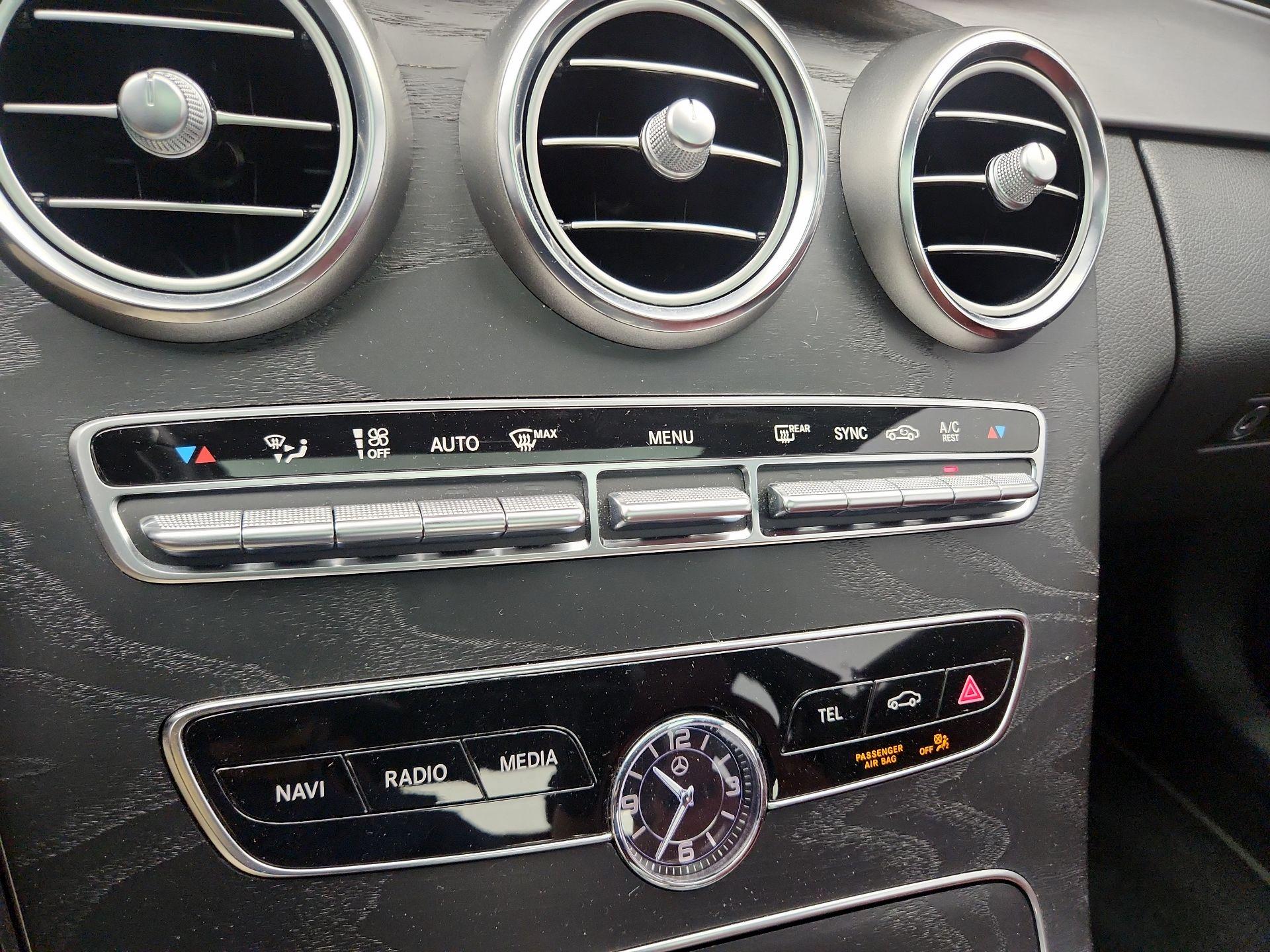 Thumbnail: 2020 Mercedes-Benz C-Class - 16