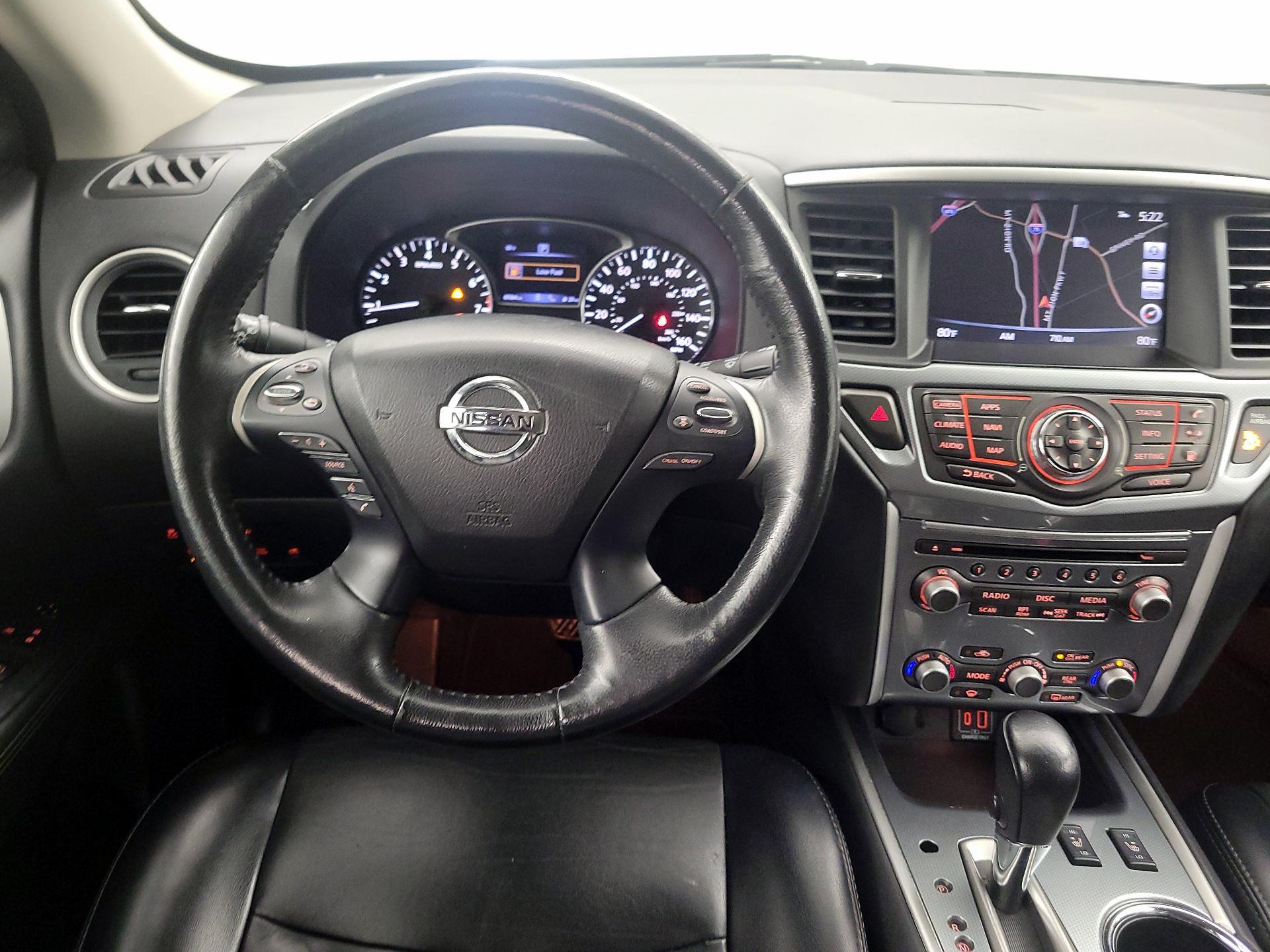 Thumbnail: 2019 Nissan Pathfinder - 10