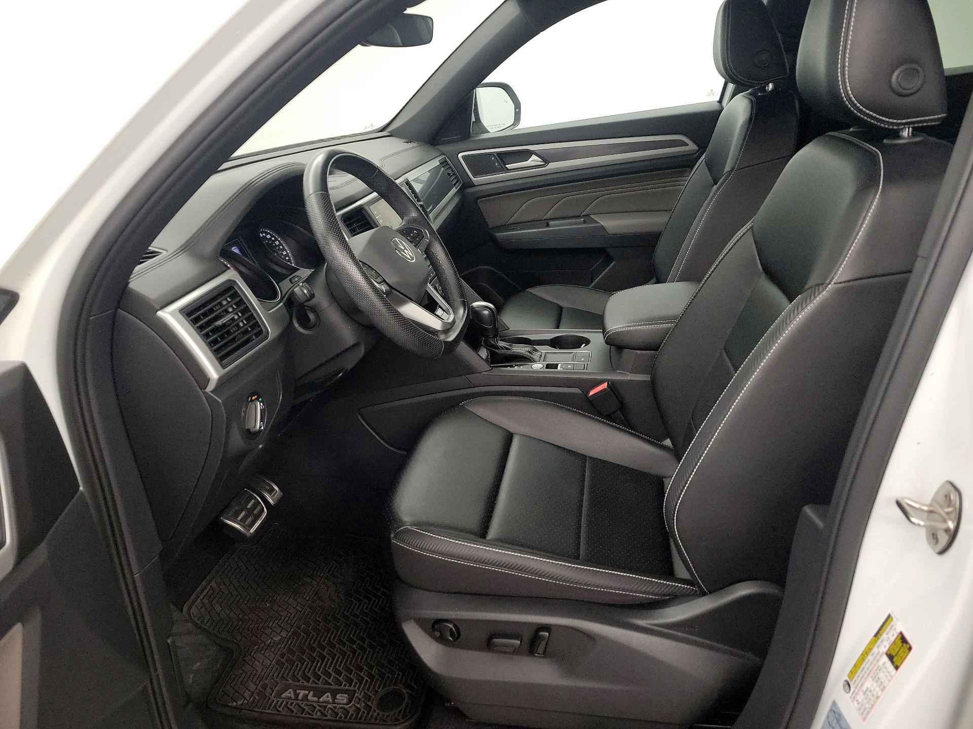 Thumbnail: 2021 Volkswagen Atlas - 11