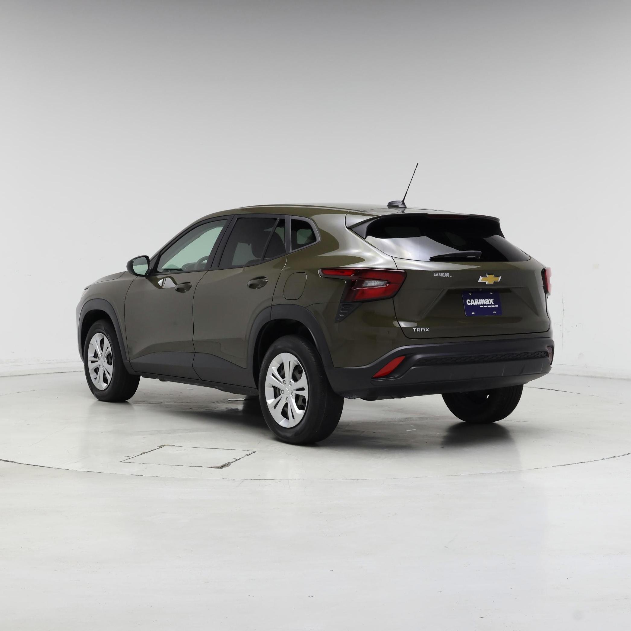 Thumbnail: 2024 Chevrolet Trax - 2