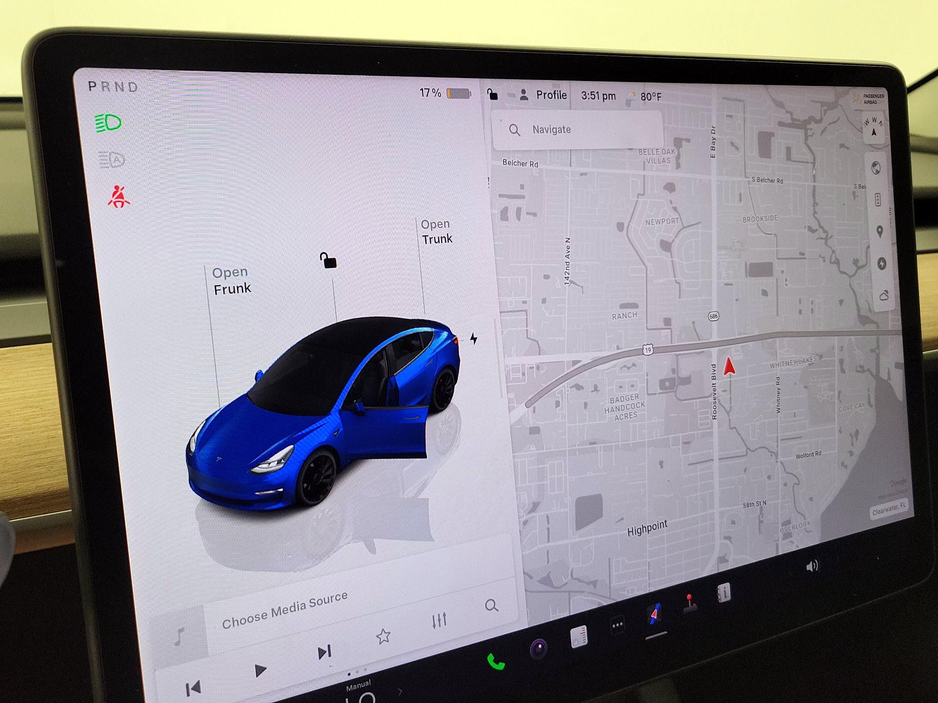Thumbnail: 2022 Tesla Model 3 - 13