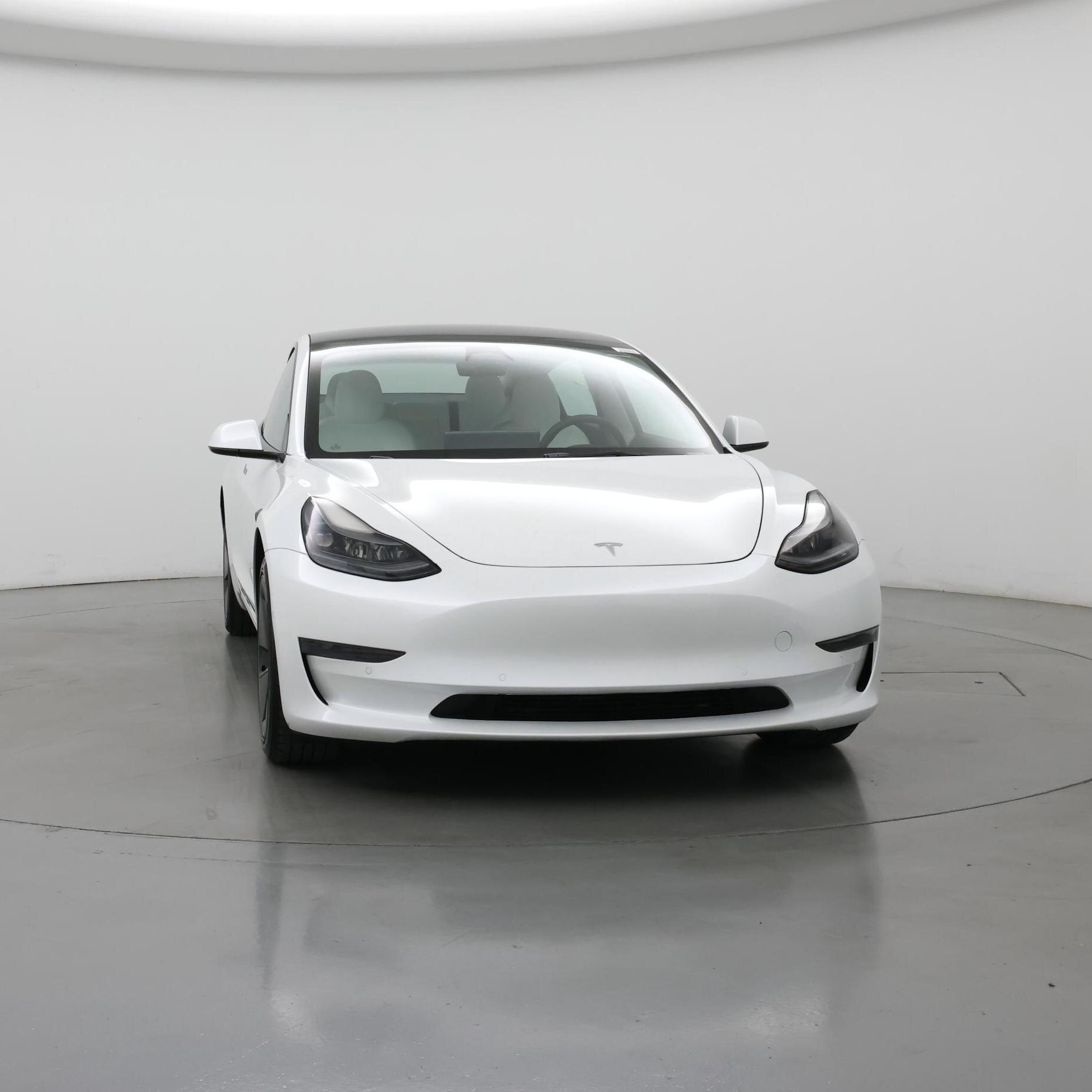 Thumbnail: 2022 Tesla Model 3 - 5