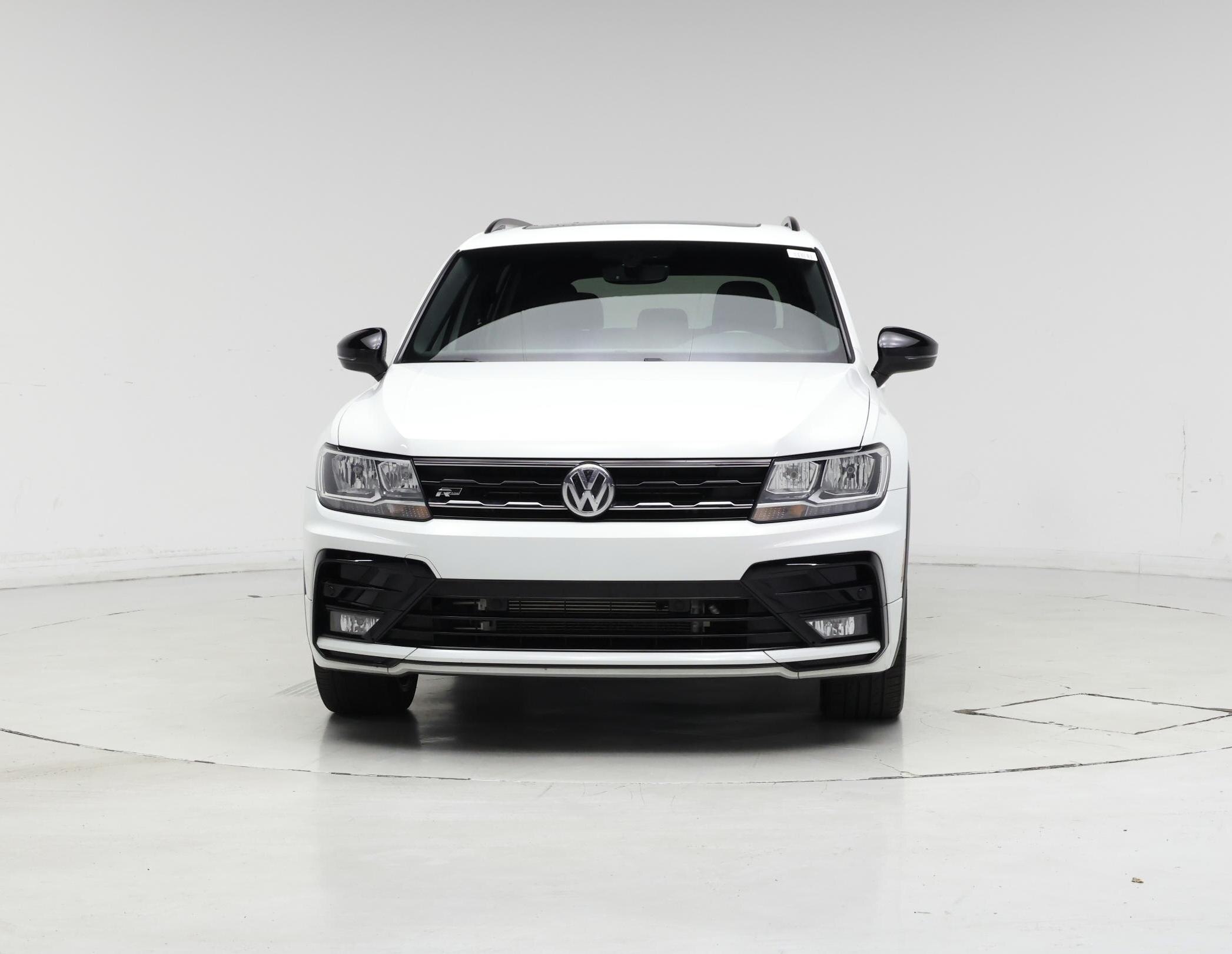 Thumbnail: 2021 Volkswagen Tiguan - 5