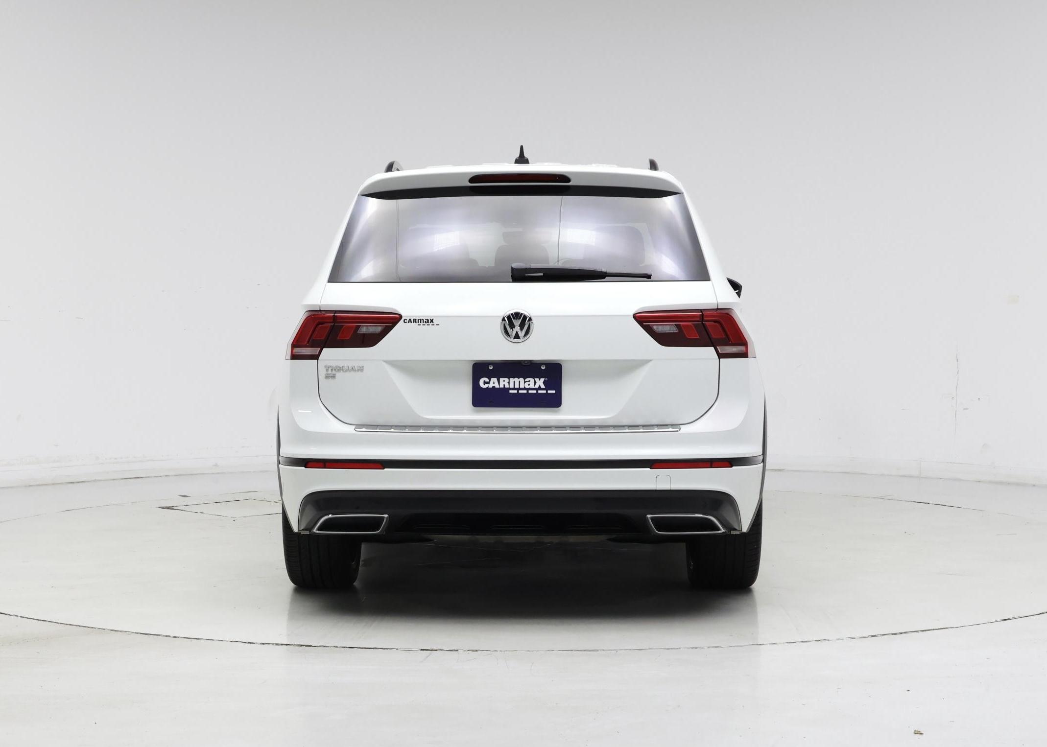 Thumbnail: 2021 Volkswagen Tiguan - 6