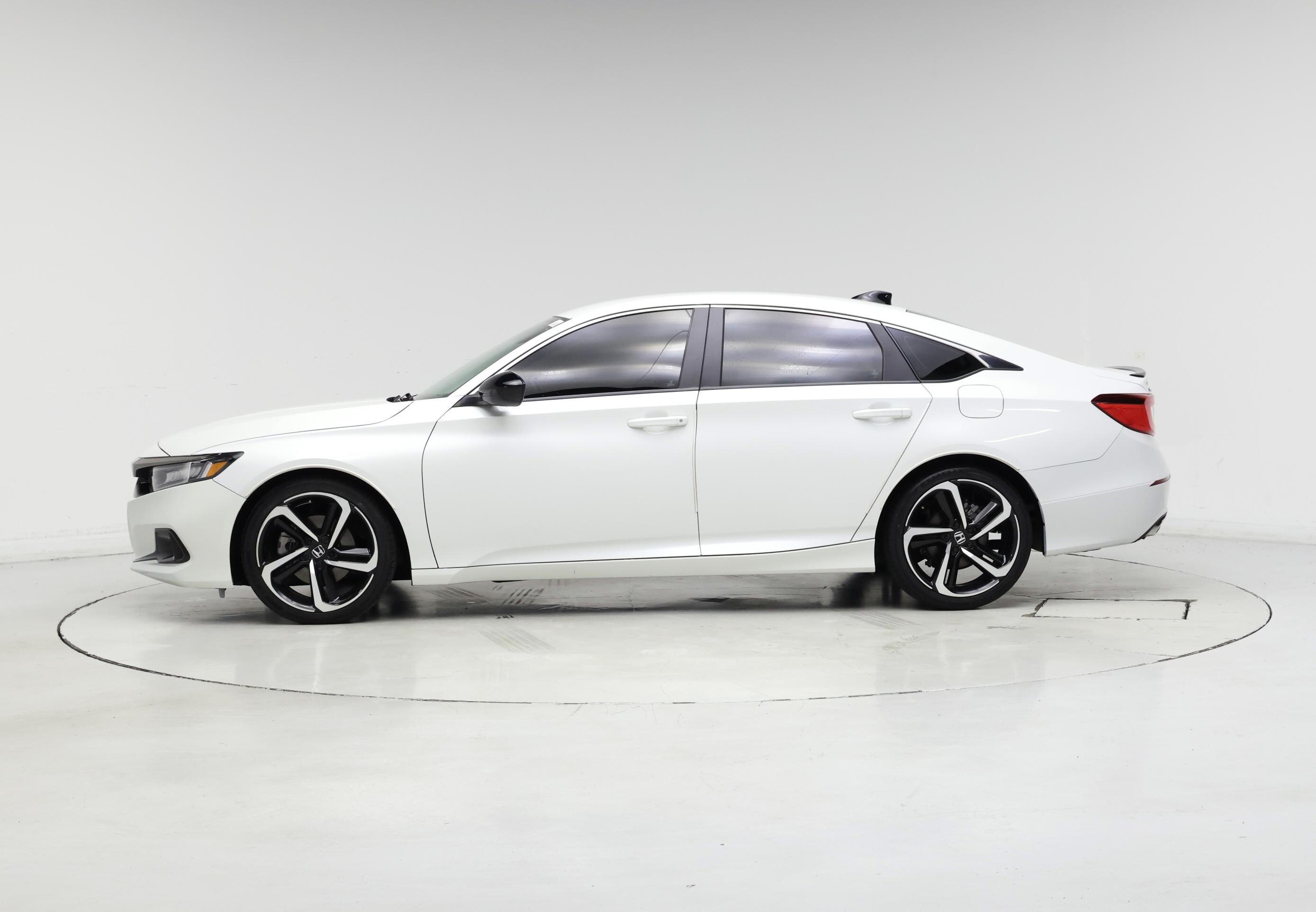 Thumbnail: 2021 Honda Accord - 3