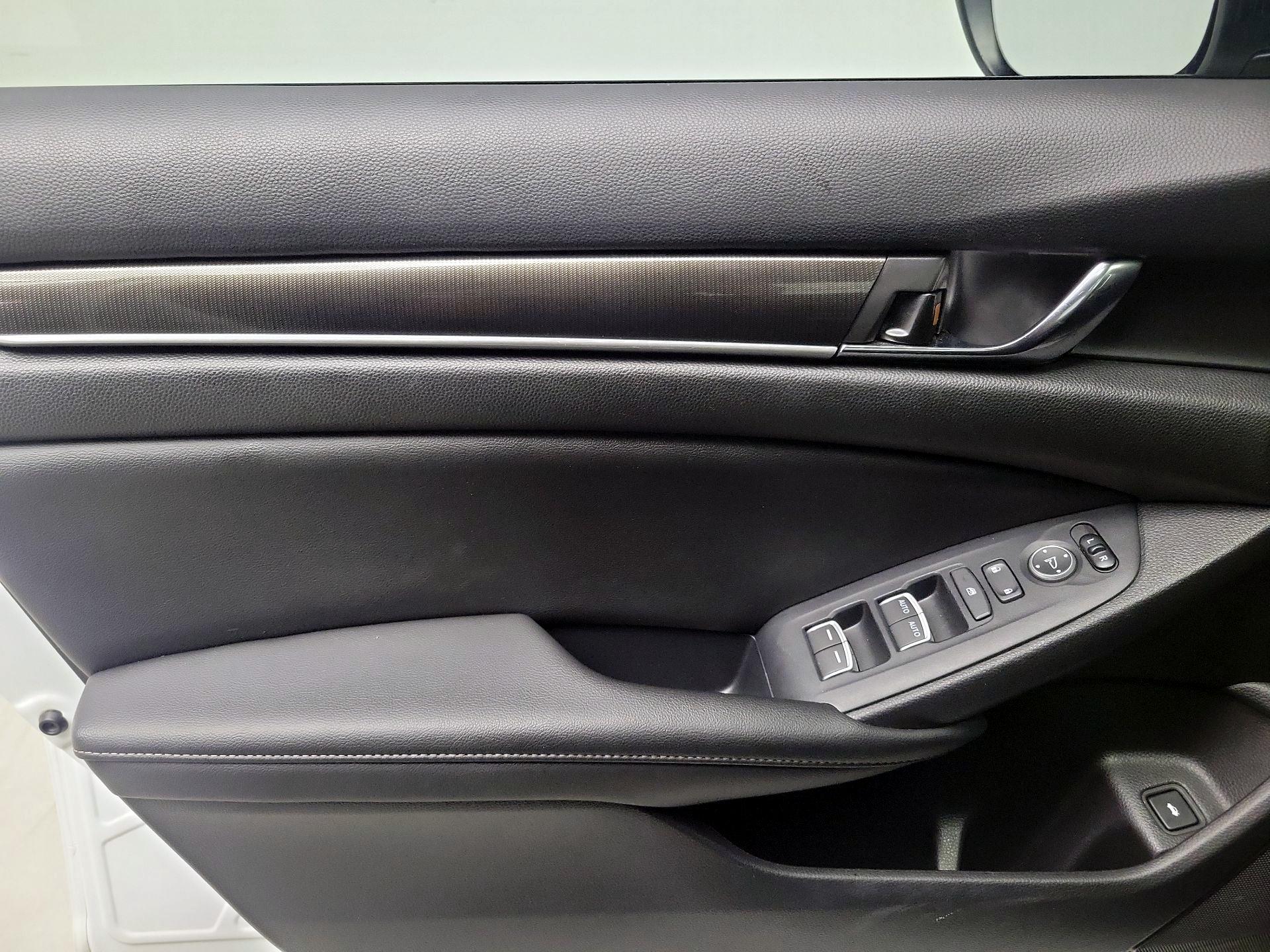 Thumbnail: 2022 Honda Accord - 12