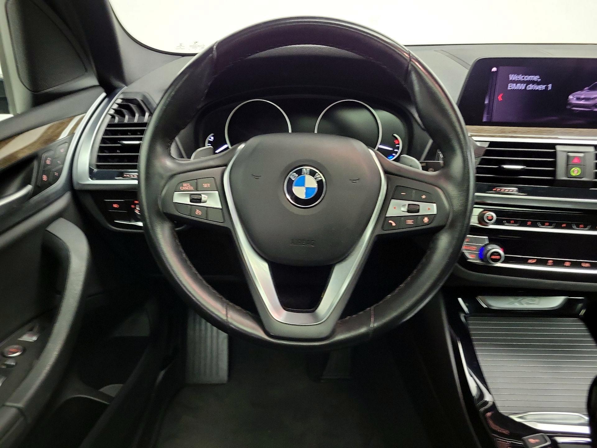Thumbnail: 2021 BMW X3 - 10