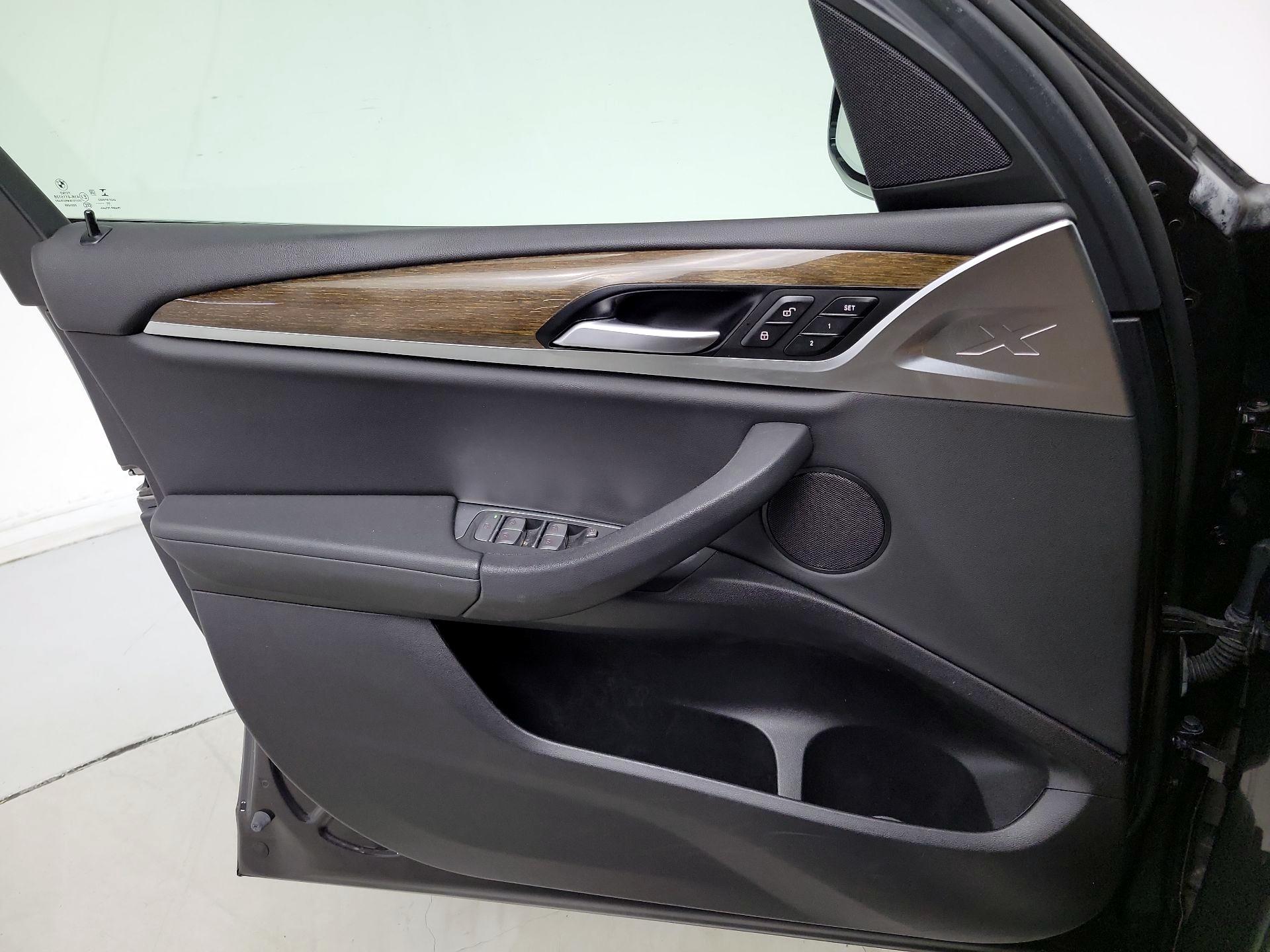 Thumbnail: 2021 BMW X3 - 12