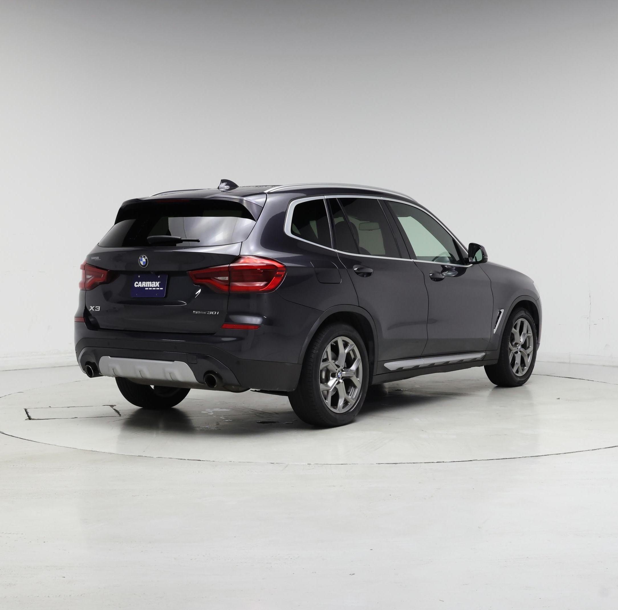 Thumbnail: 2021 BMW X3 - 8