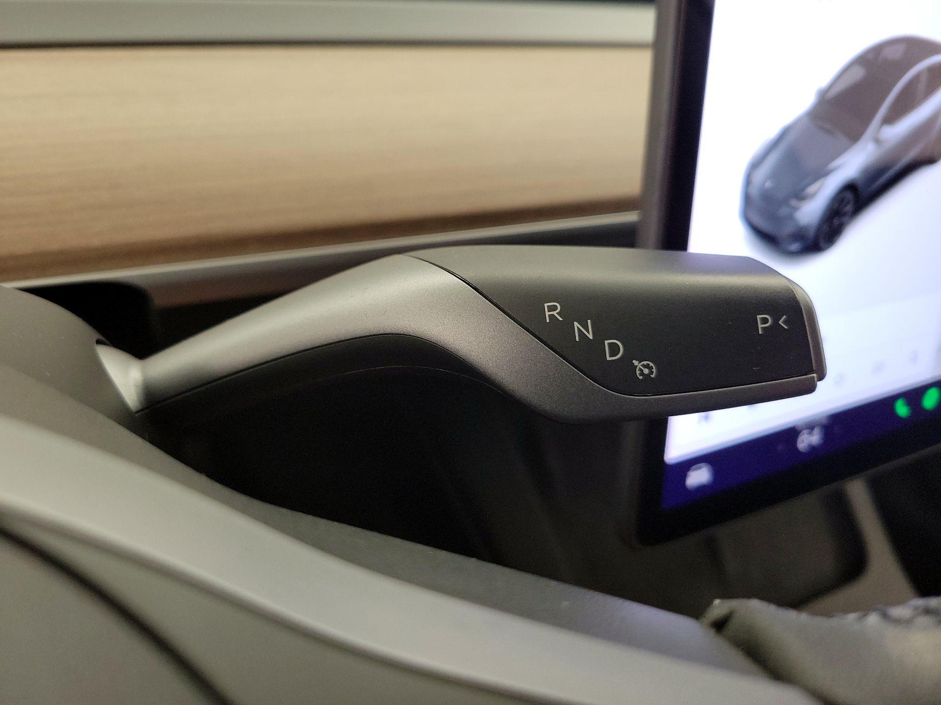 Thumbnail: 2021 Tesla Model Y - 17