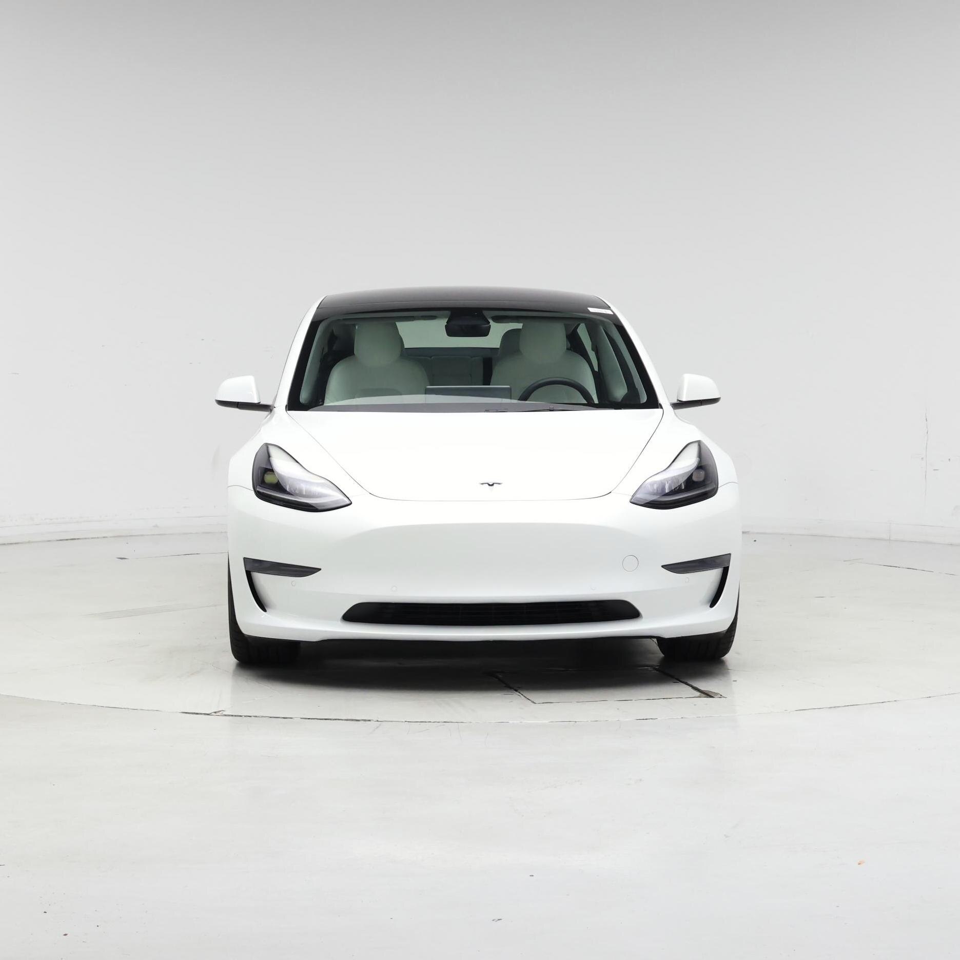 Thumbnail: 2022 Tesla Model 3 - 5