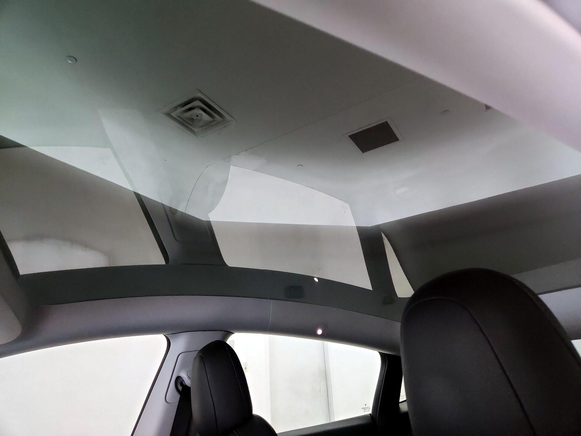 Thumbnail: 2022 Tesla Model Y - 19