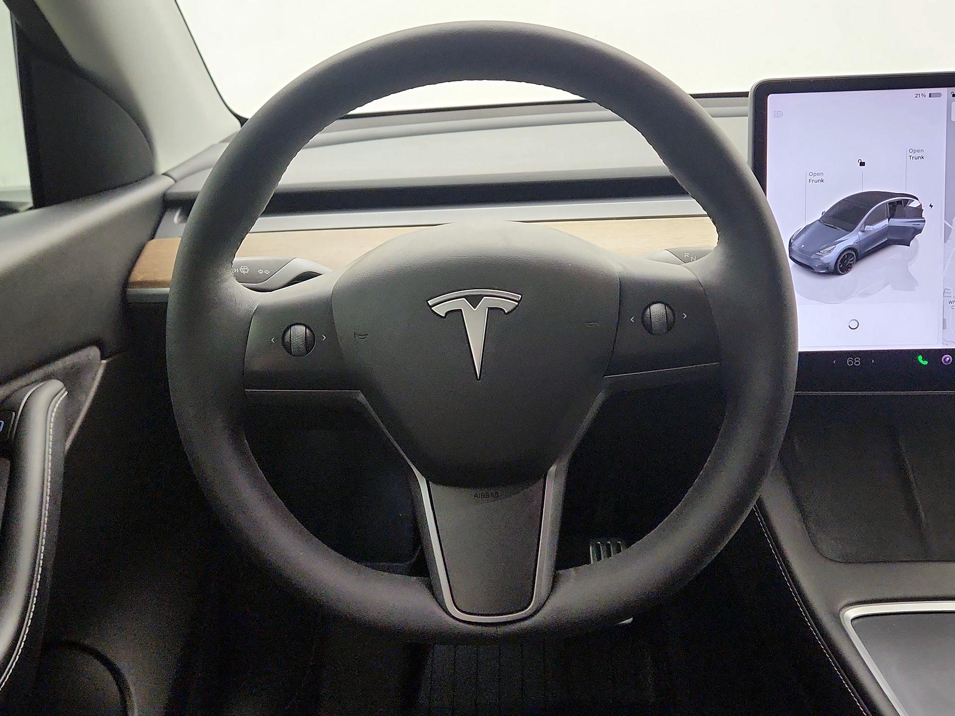 Thumbnail: 2022 Tesla Model Y - 10