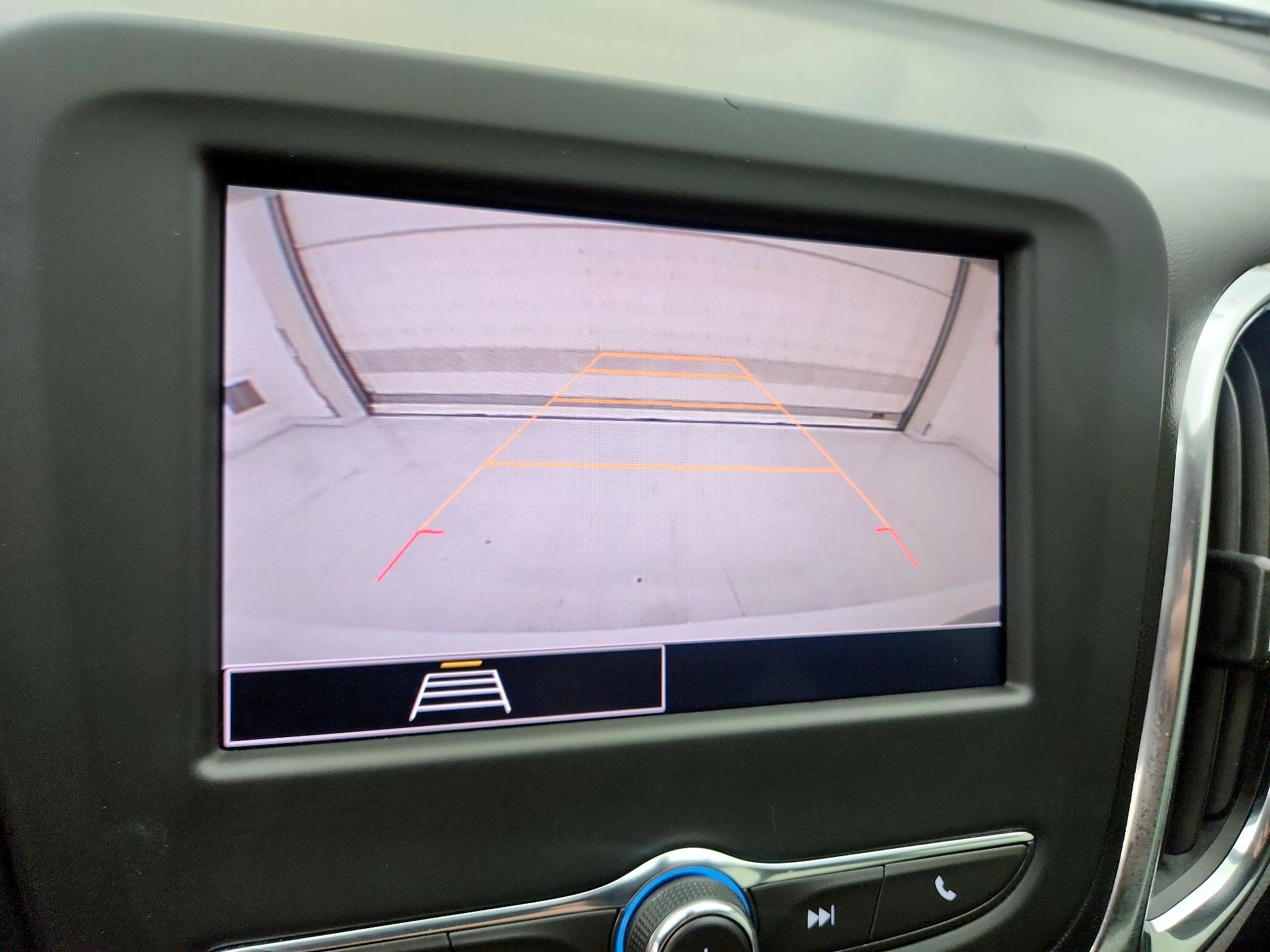 Thumbnail: 2022 Chevrolet Equinox - 14