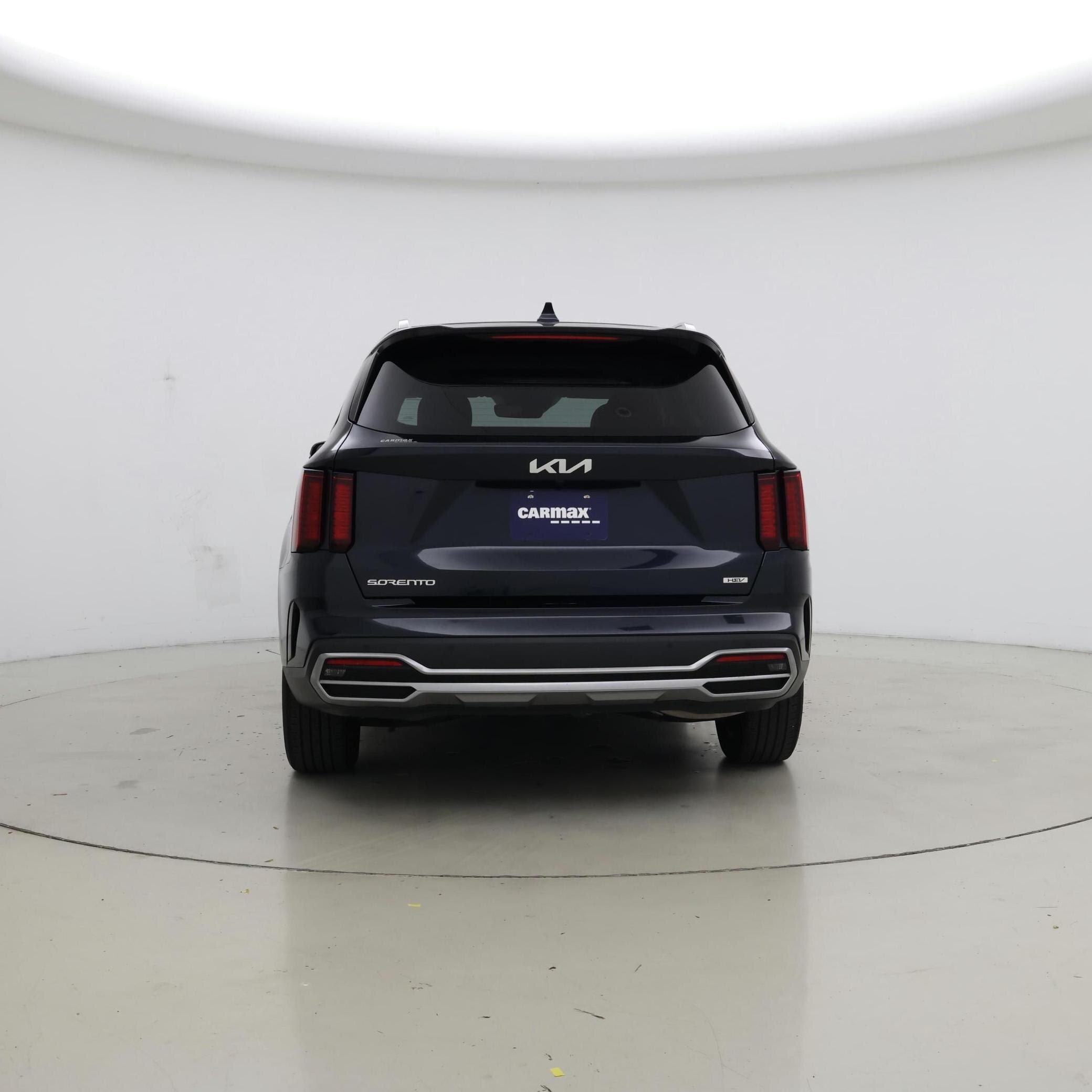 Thumbnail: 2023 Kia Sorento - 6