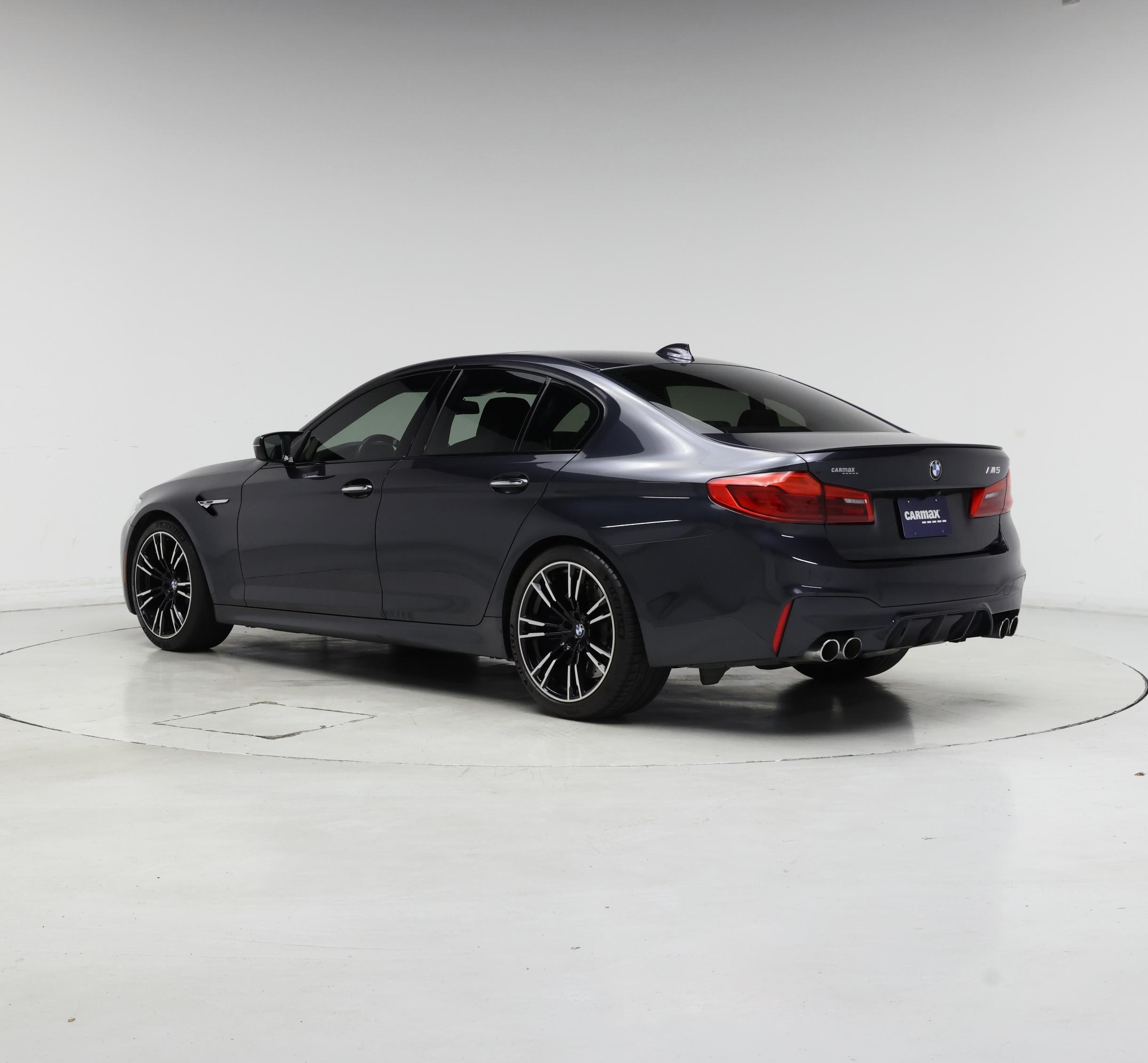 Thumbnail: 2018 BMW M5 - 2