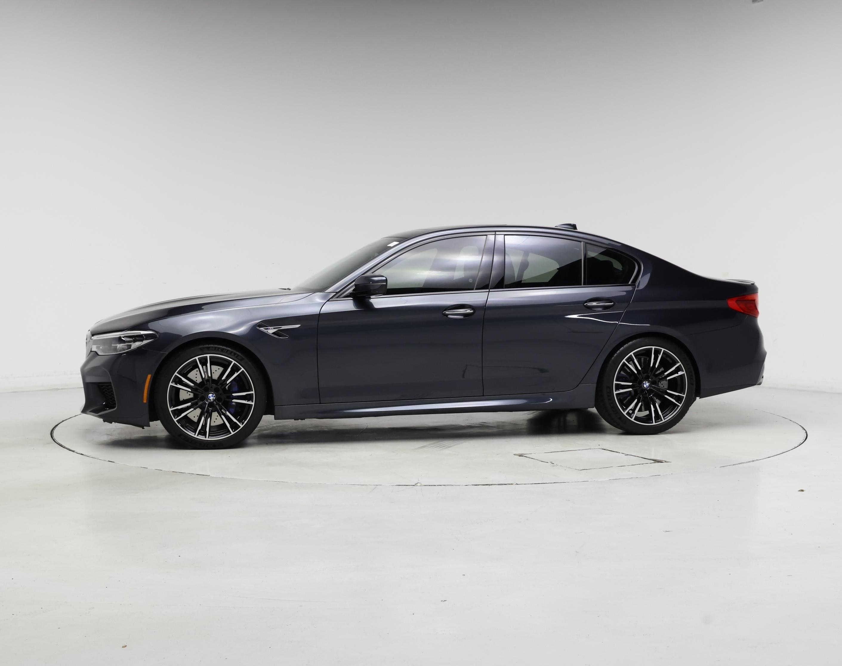 Thumbnail: 2018 BMW M5 - 3