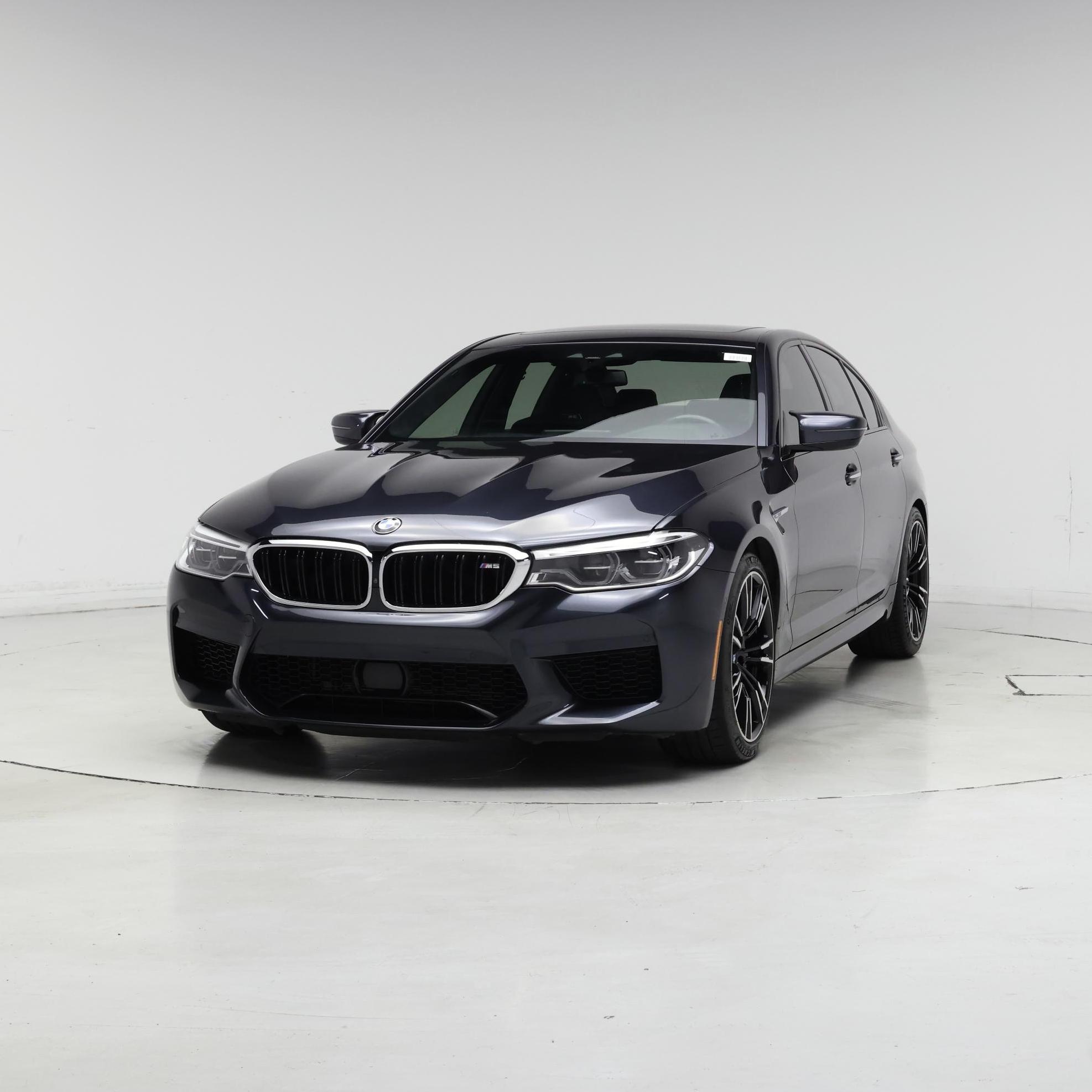 Thumbnail: 2018 BMW M5 - 4