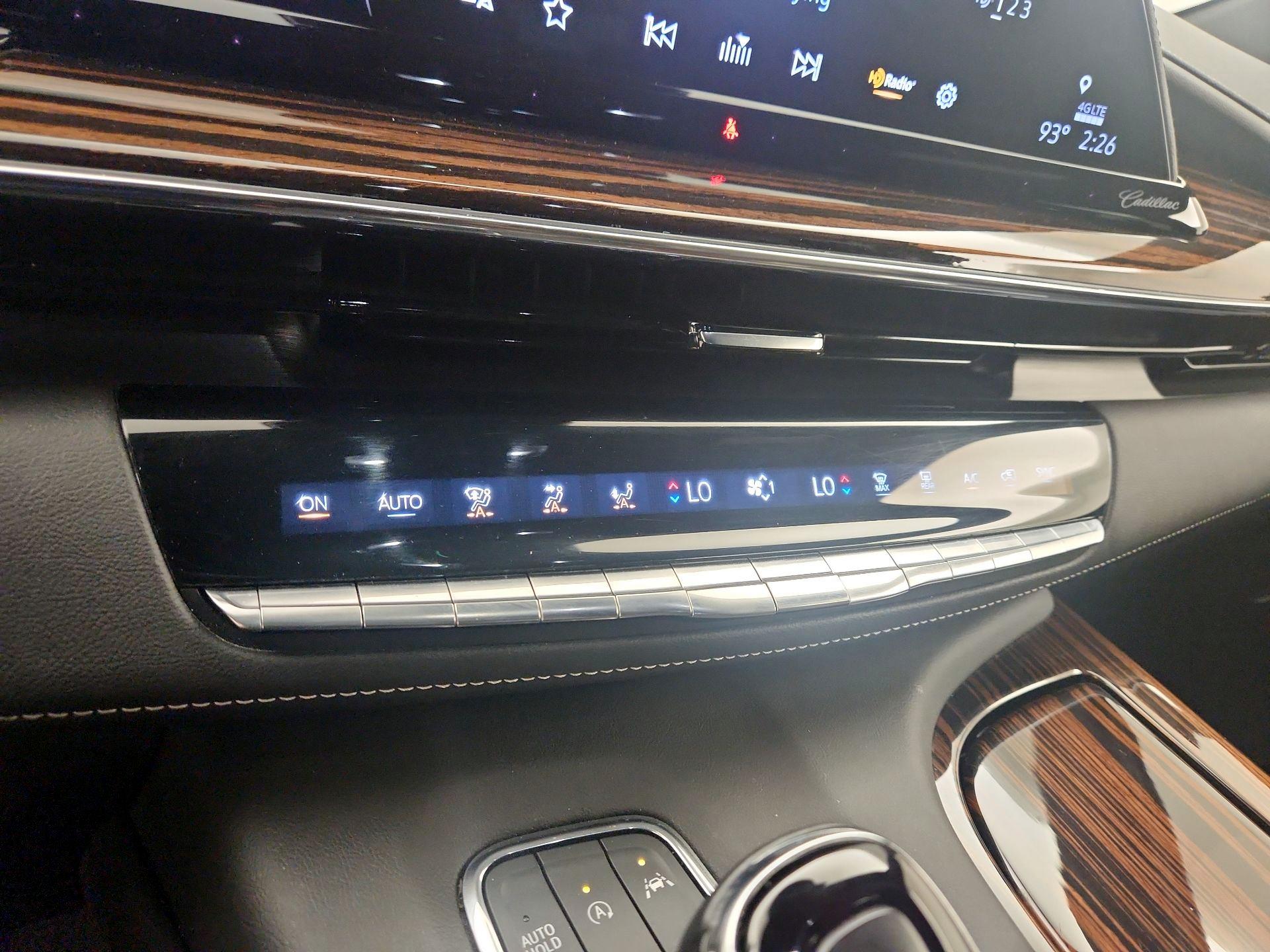 Thumbnail: 2023 Cadillac Escalade - 17