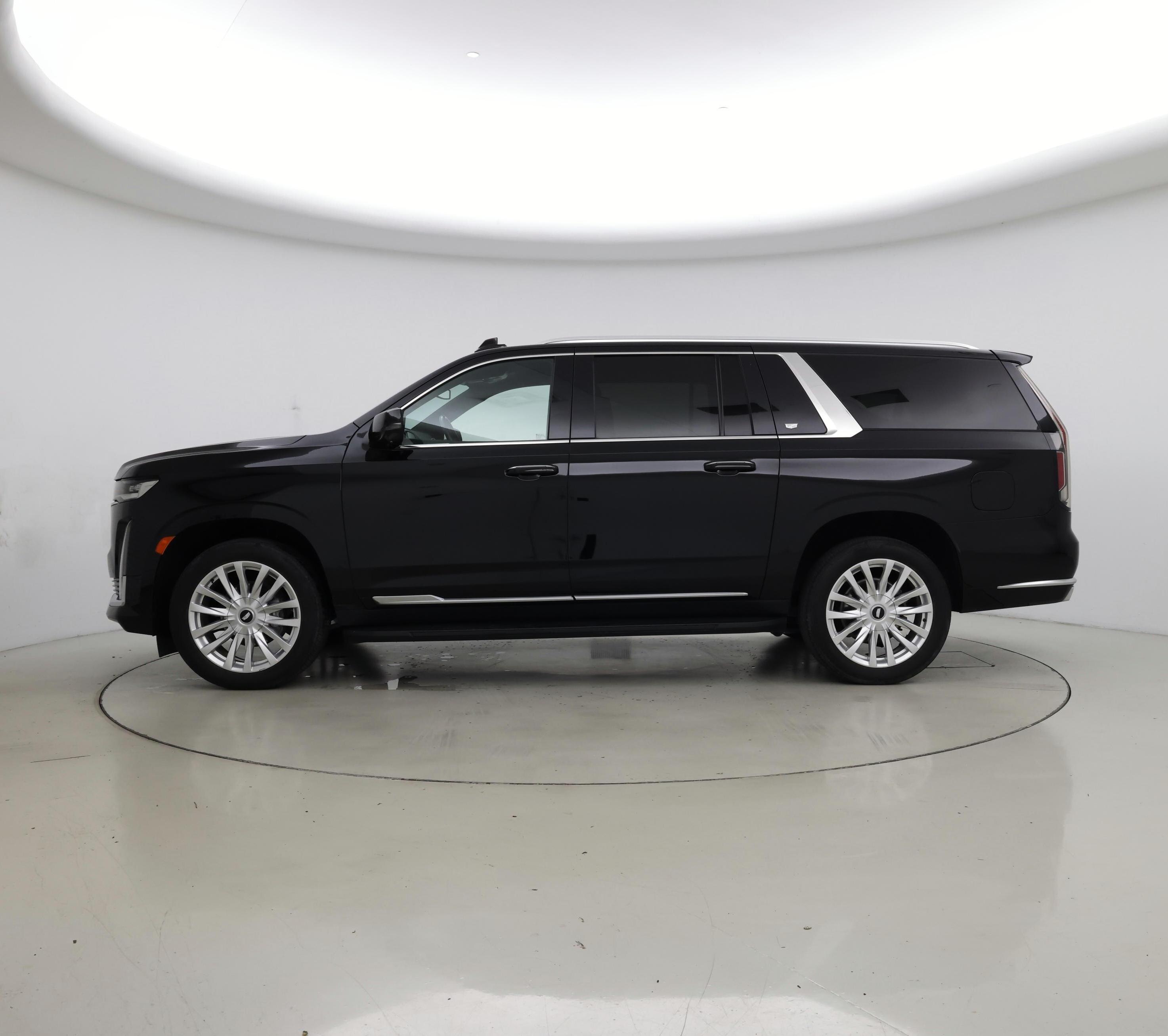 Thumbnail: 2023 Cadillac Escalade - 3