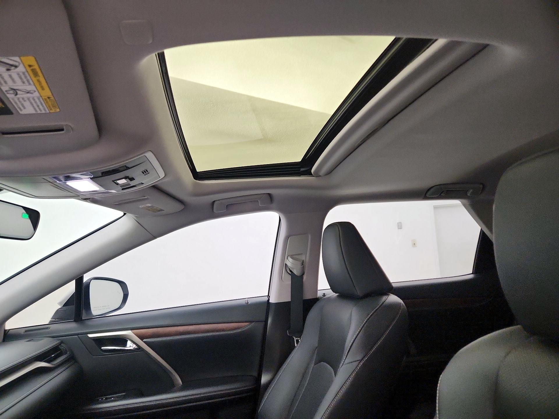 Thumbnail: 2020 Lexus RX - 19