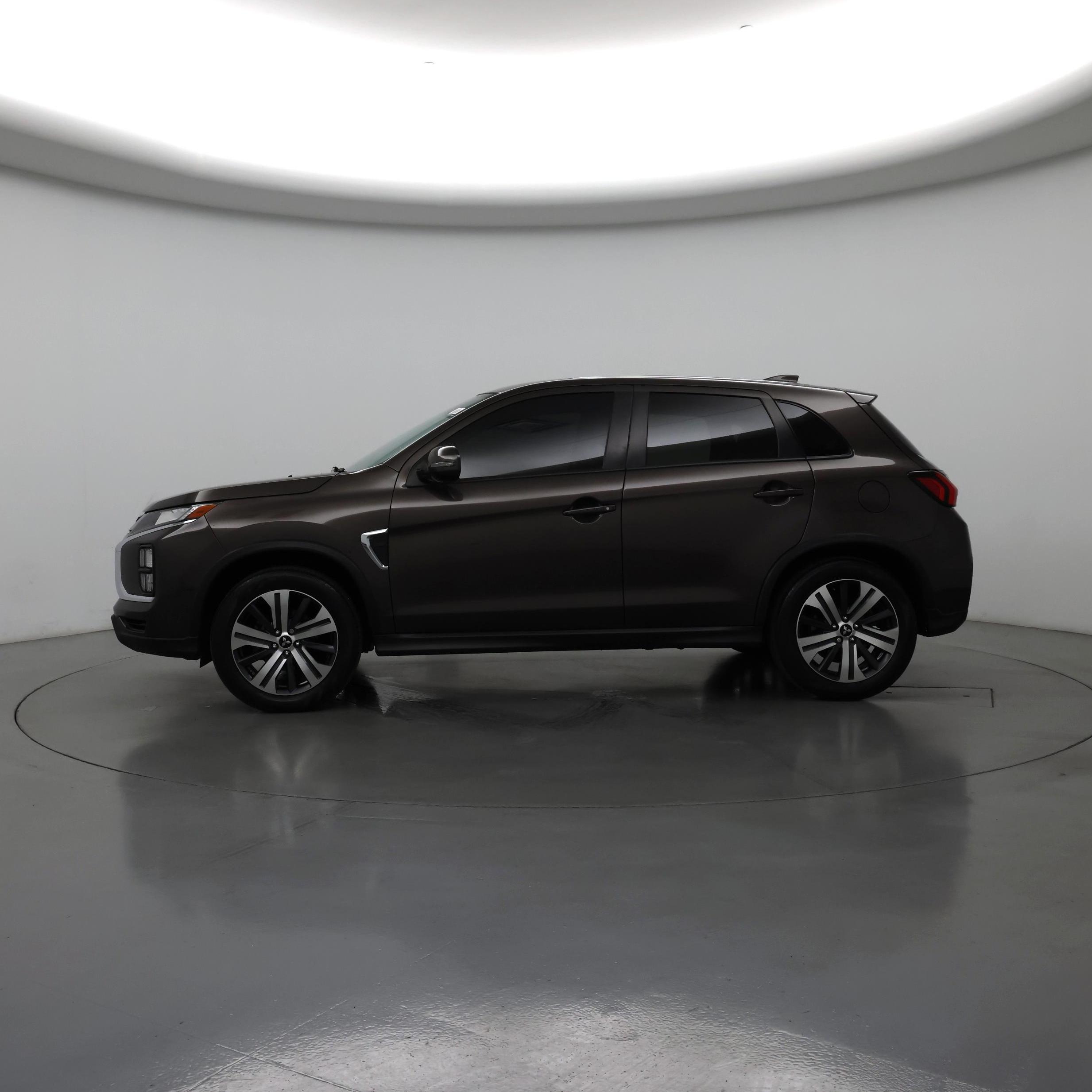 Thumbnail: 2020 Mitsubishi Outlander Sport - 3