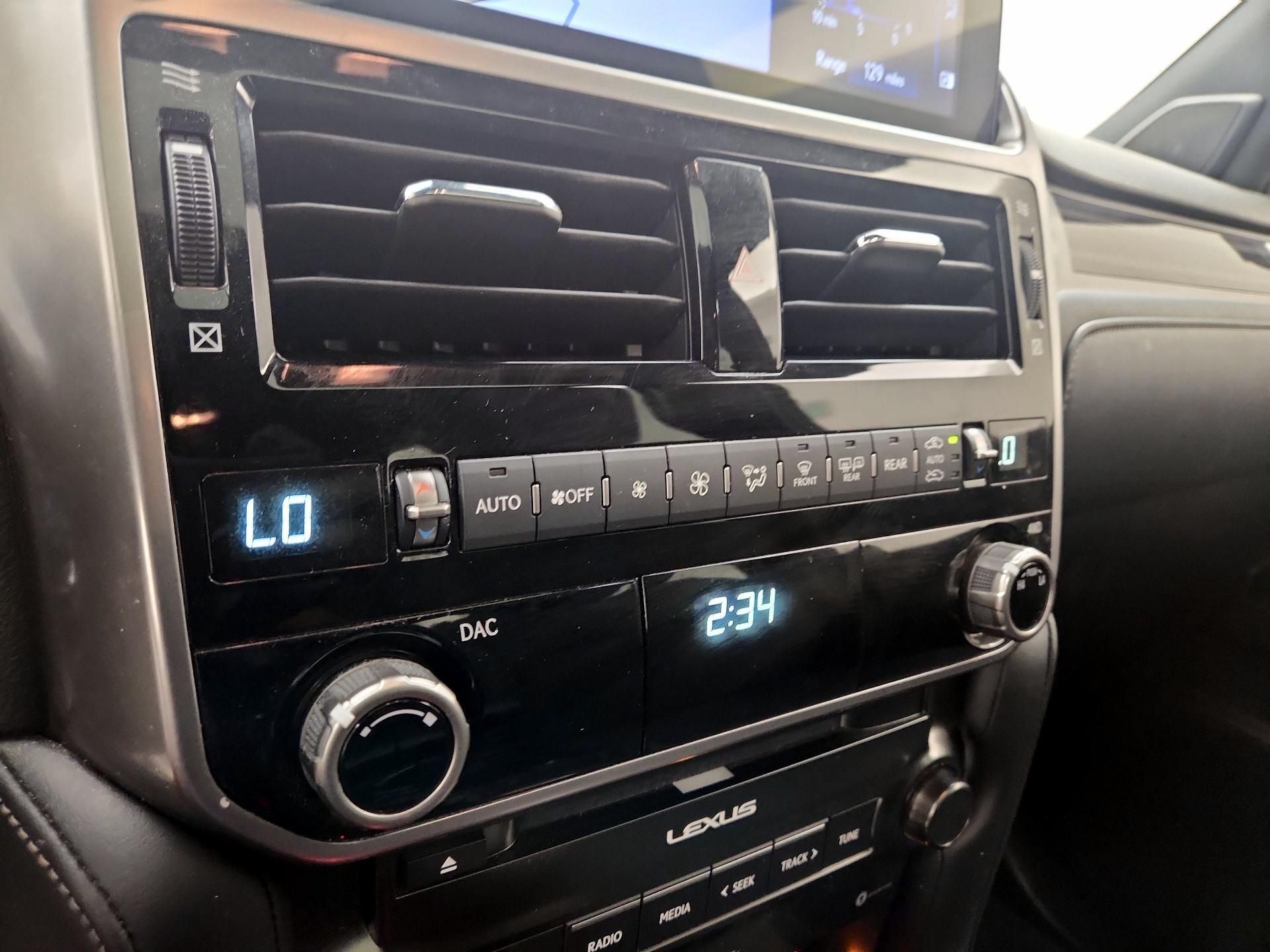 Thumbnail: 2023 Lexus GX - 17