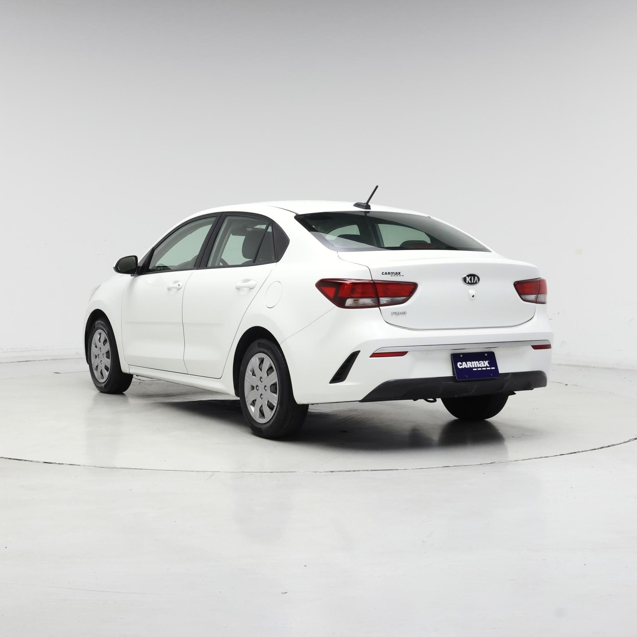 Thumbnail: 2021 Kia Rio - 2