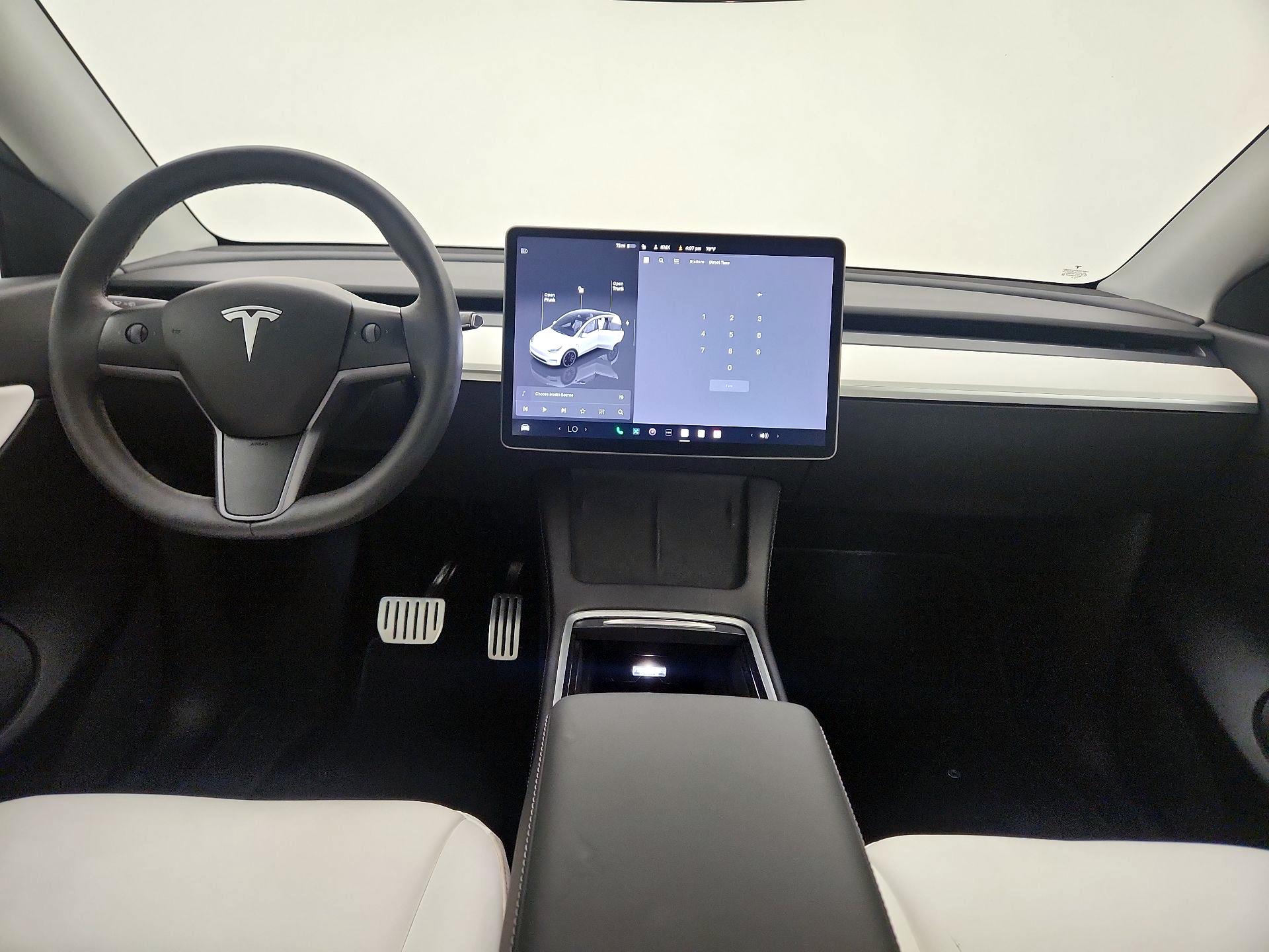 Thumbnail: 2022 Tesla Model Y - 9