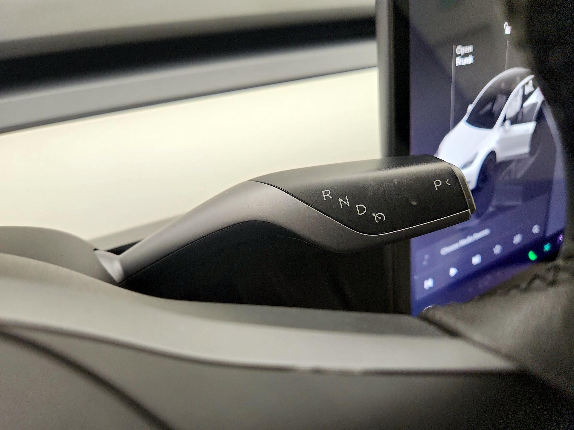 Thumbnail: 2022 Tesla Model Y - 18