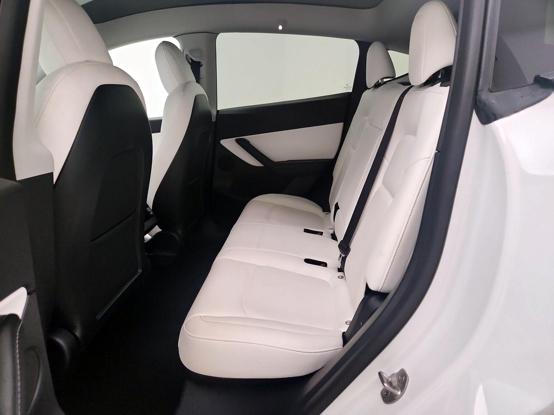 Thumbnail: 2022 Tesla Model Y - 20