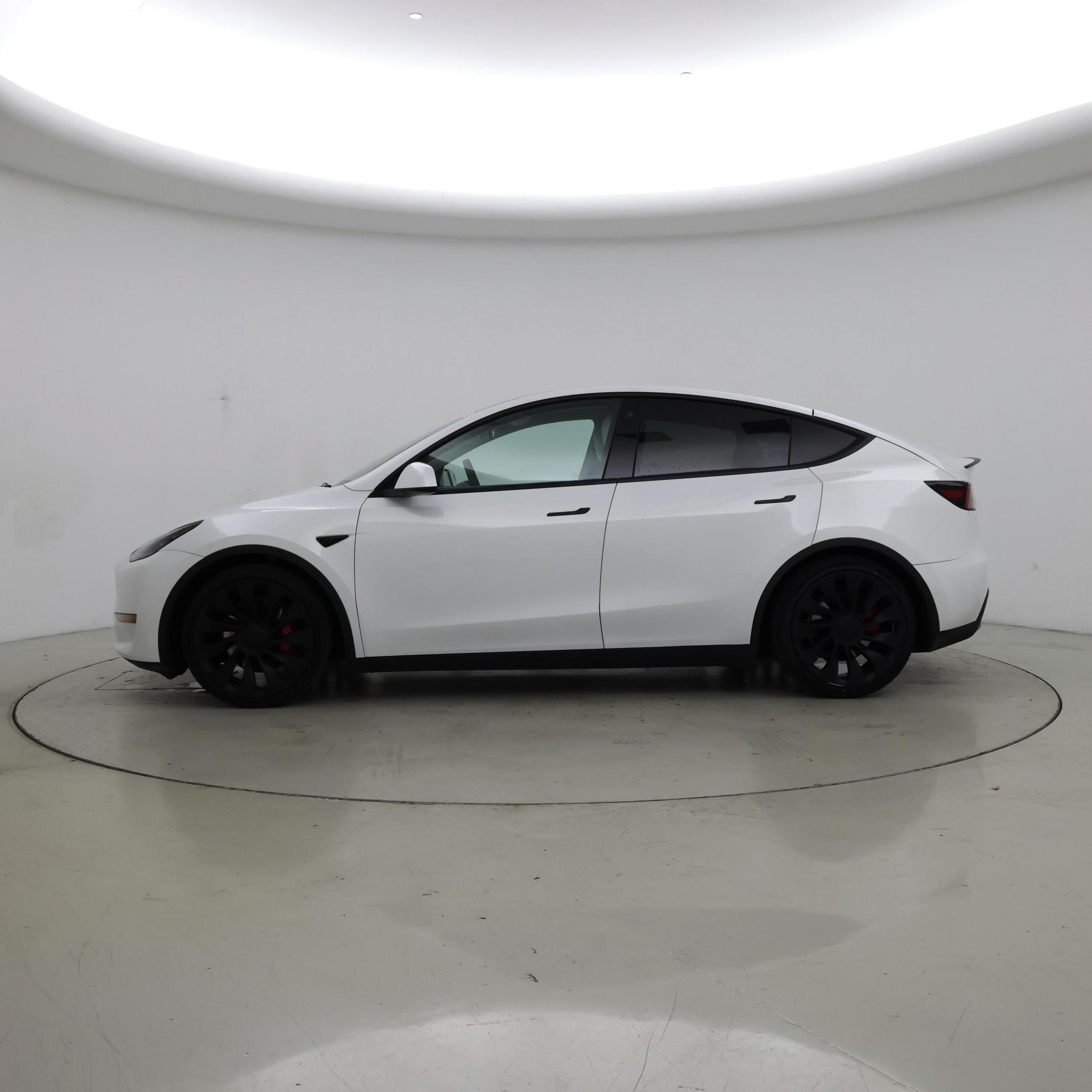 Thumbnail: 2022 Tesla Model Y - 3