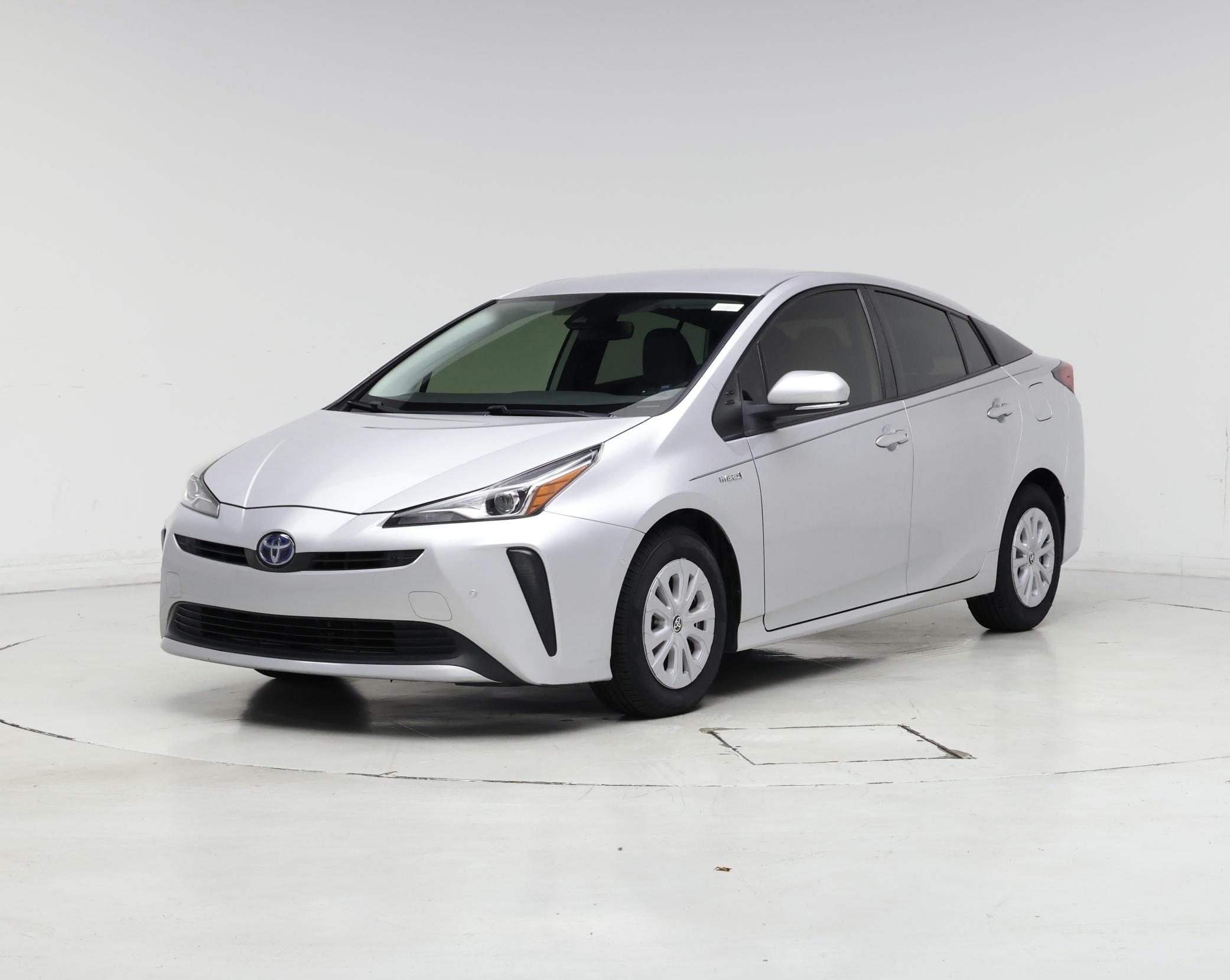 Thumbnail: 2022 Toyota Prius - 4