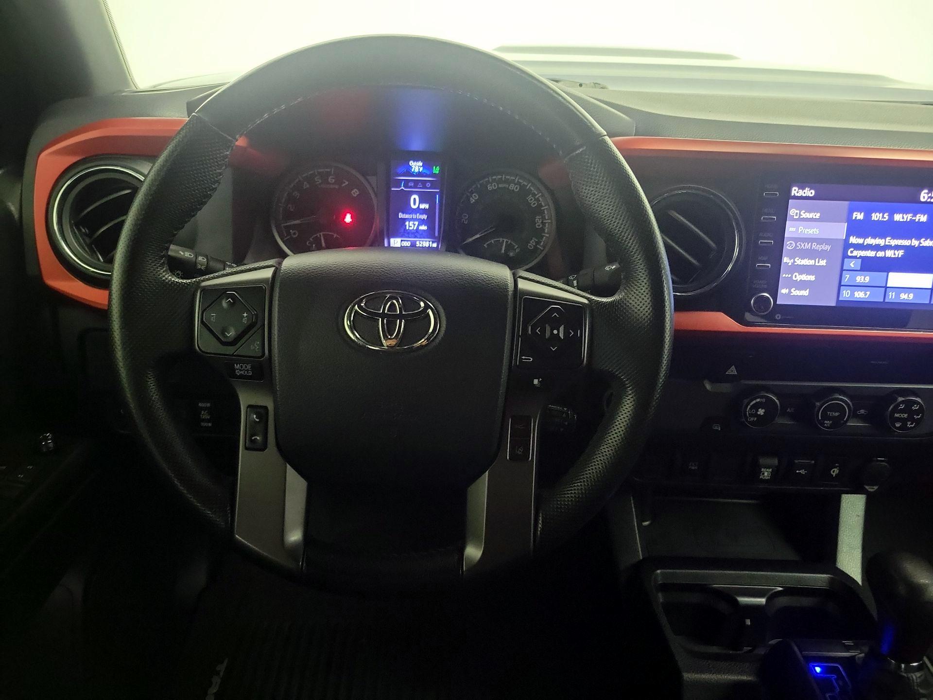 Thumbnail: 2020 Toyota Tacoma - 10
