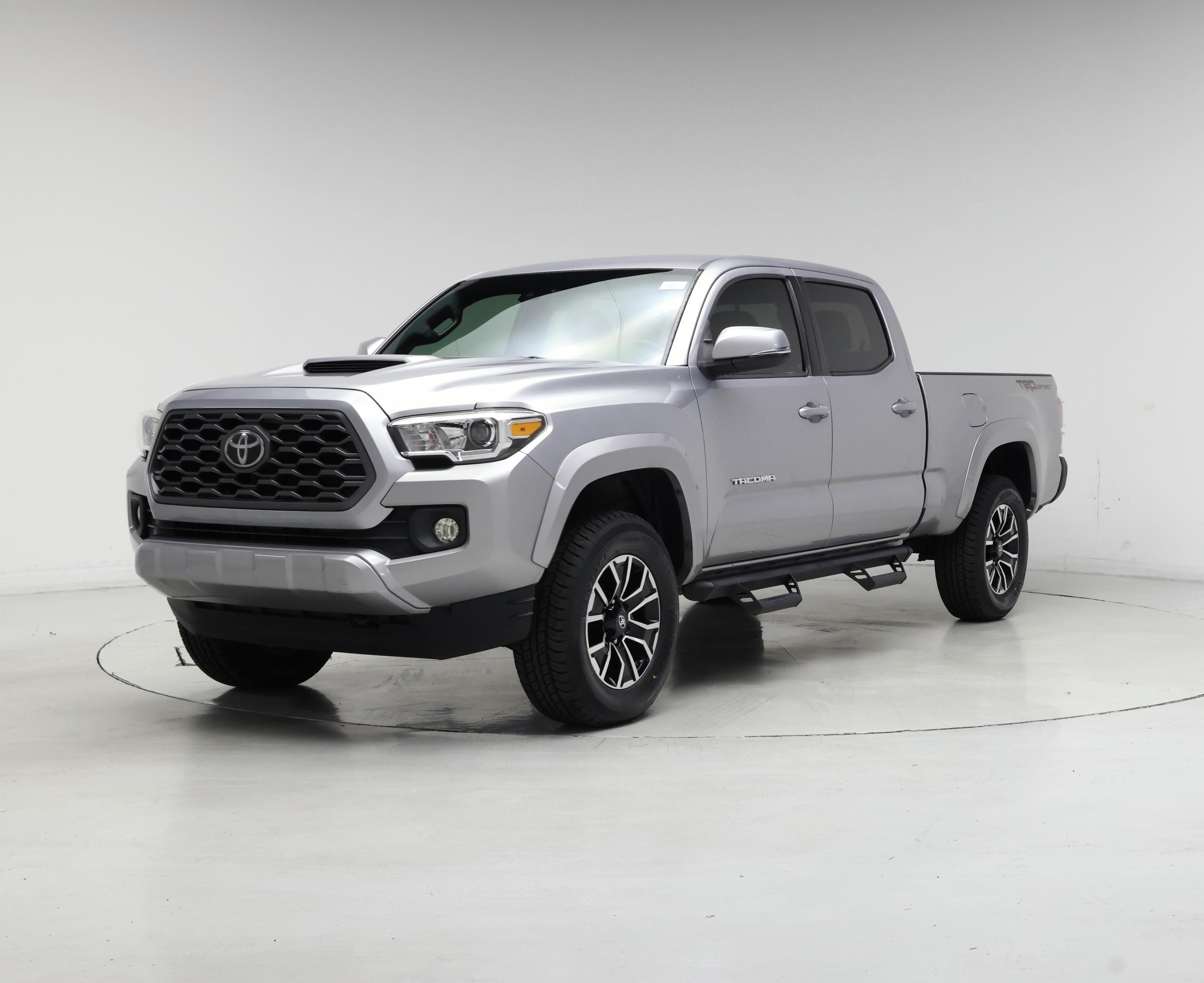 Thumbnail: 2020 Toyota Tacoma - 4