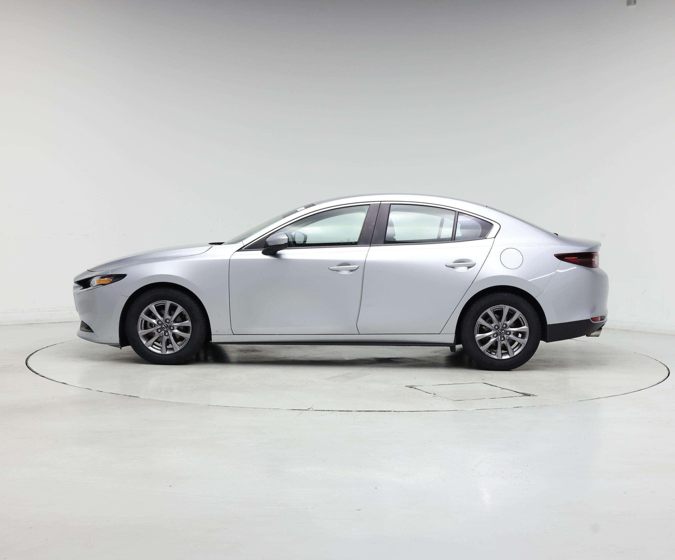 Thumbnail: 2021 Mazda Mazda3 - 3