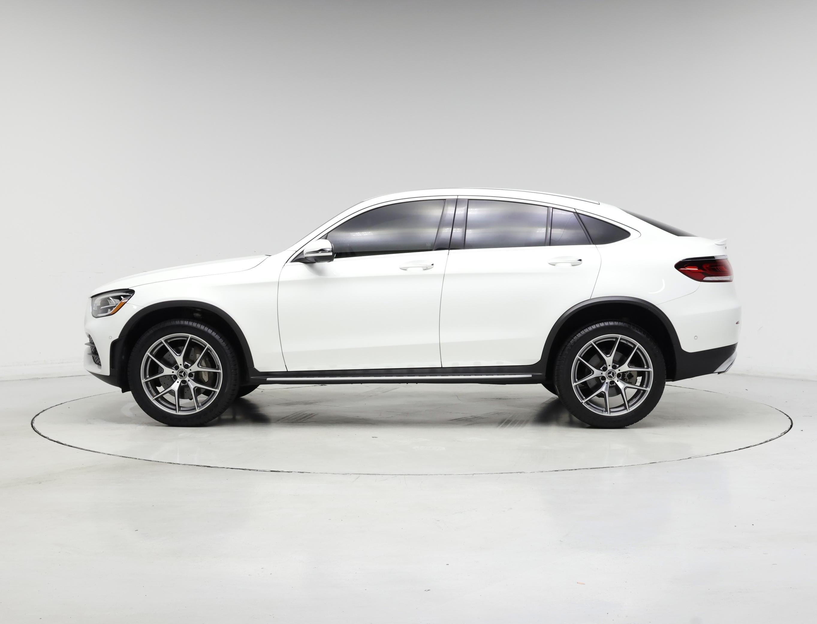 Thumbnail: 2023 Mercedes-Benz GLC - 3